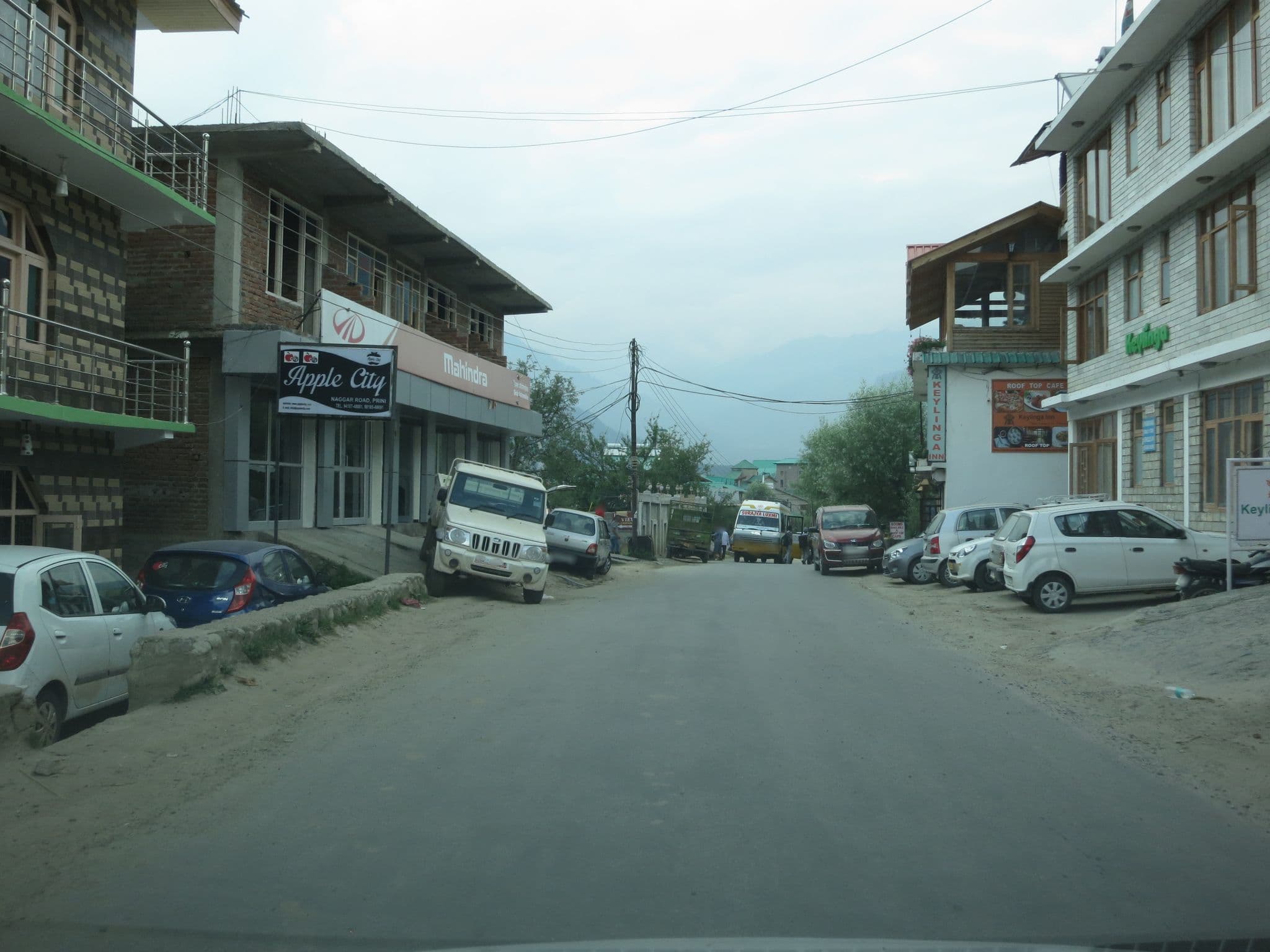 Street view near Hotel Aastha Regency, Kulu — © lto (CC BY-SA · Mapillary)