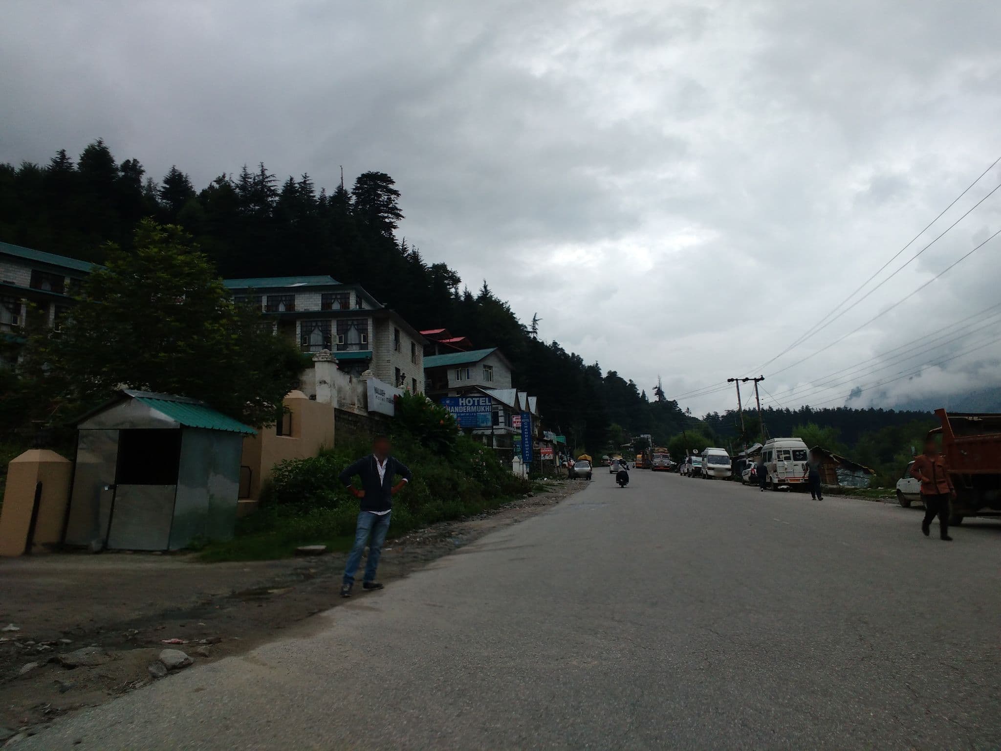 Street view near The Rock Manali by Vivaan, Kulu — © srividya (CC BY-SA · Mapillary)