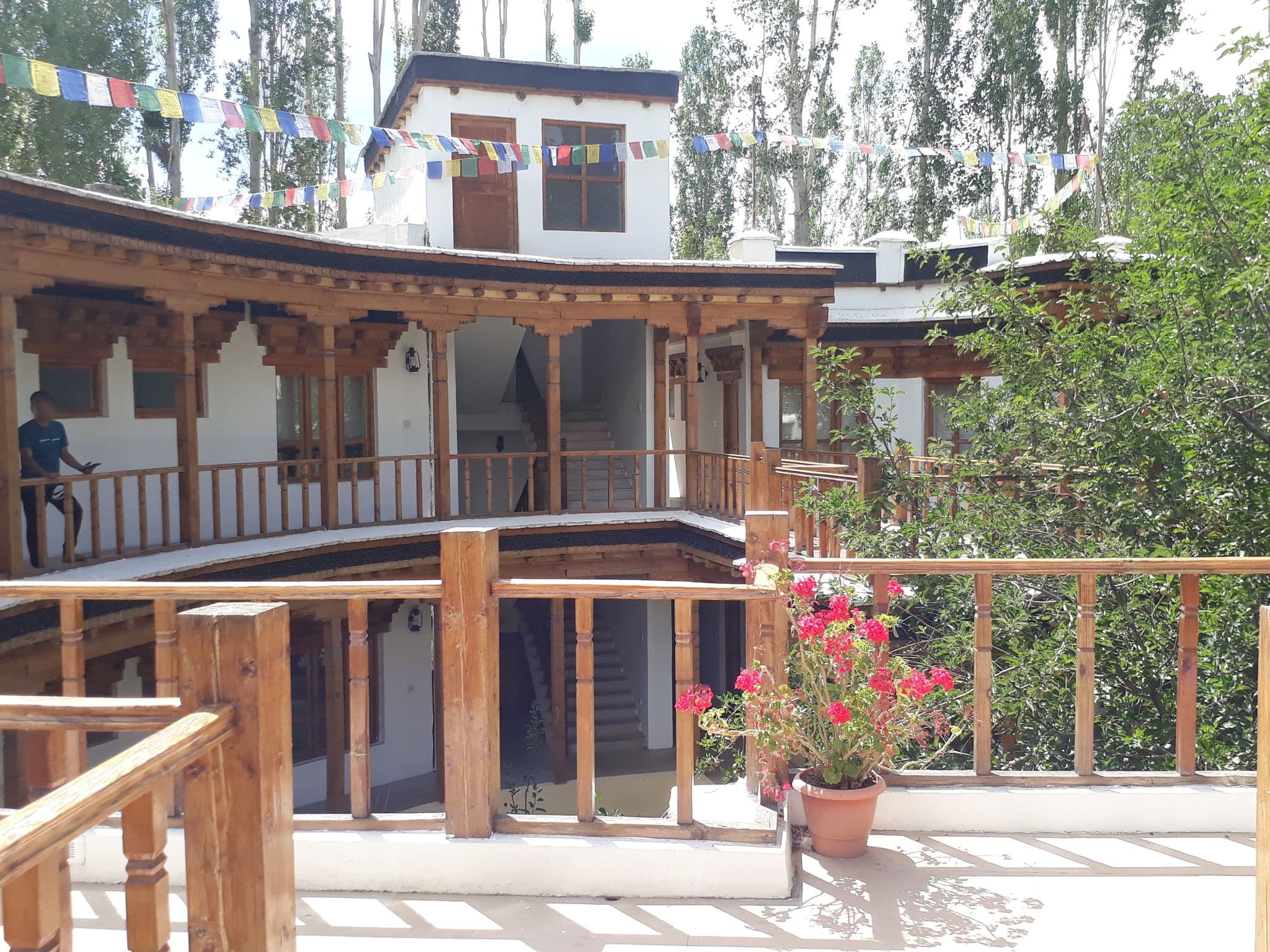 Street view near LHA-RI-SA RESORT, Leh — © maiti21 (CC BY-SA · Mapillary)