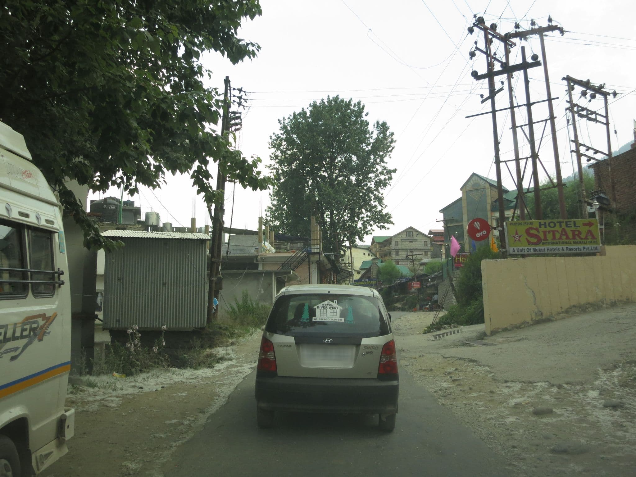 Street view near Hotel Rebenz Height, Kulu — © lto (CC BY-SA · Mapillary)