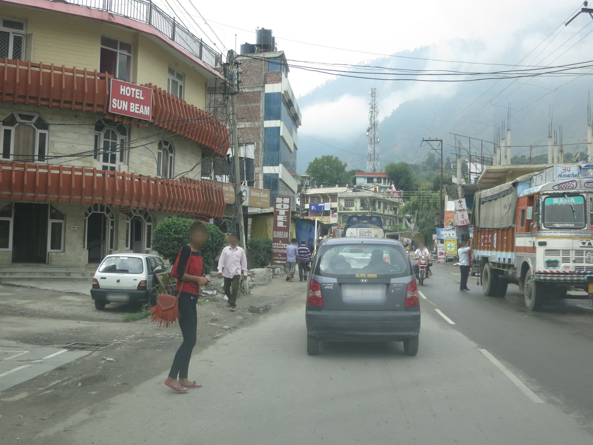 Street view near Hotel Balaji Inn, Shamshi — © lto (CC BY-SA · Mapillary)