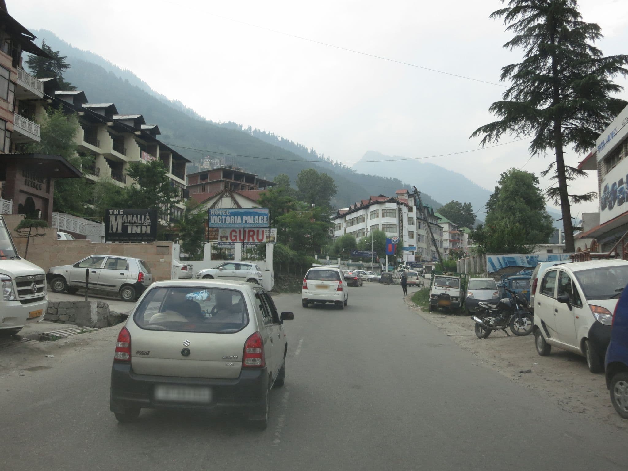 Street view near Hotel Status Inn, Kulu — © lto (CC BY-SA · Mapillary)