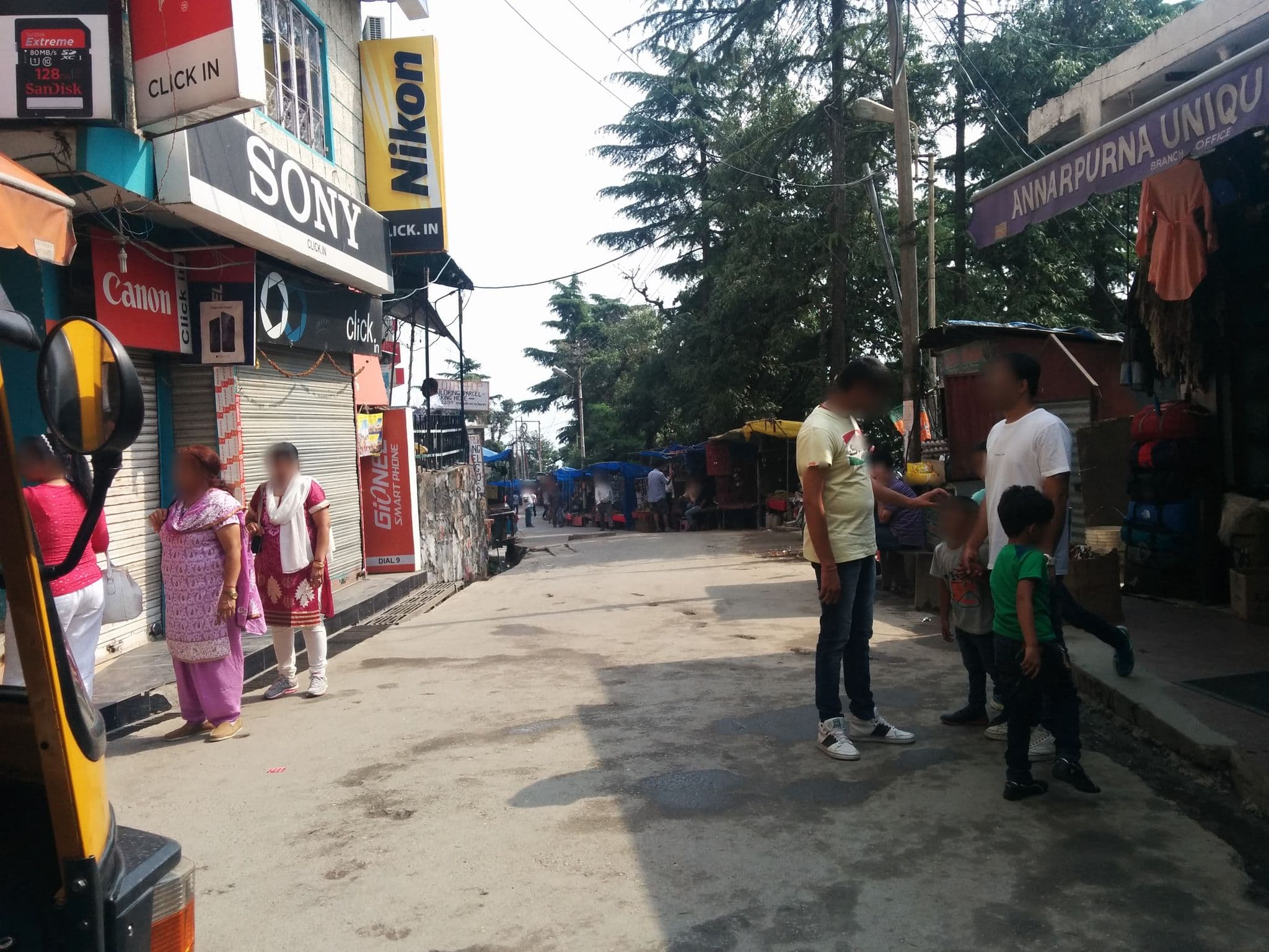 Street view near President Inn, Dharamsala — © sashazykov (CC BY-SA · Mapillary)