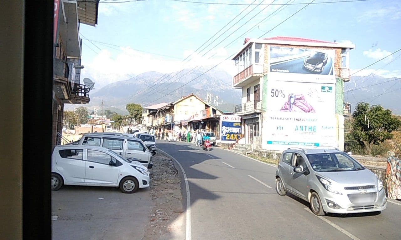Street view near Hotel Highland Regency, Pālampur — © bholekibhasam (CC BY-SA · Mapillary)