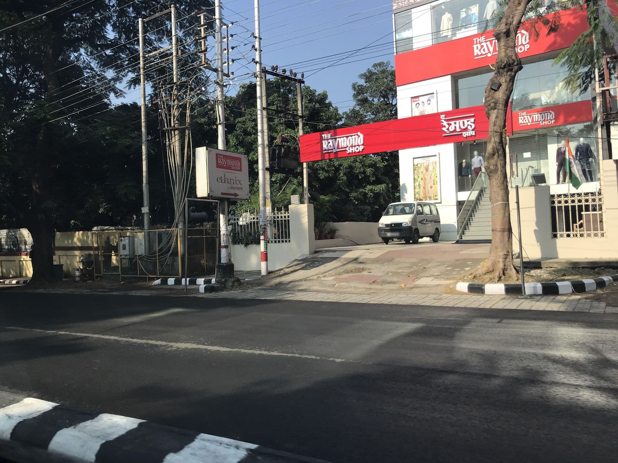 Street view near OYO 1197 Hotel Annex, Dehradun — © miguel_andrade (CC BY-SA · Mapillary)
