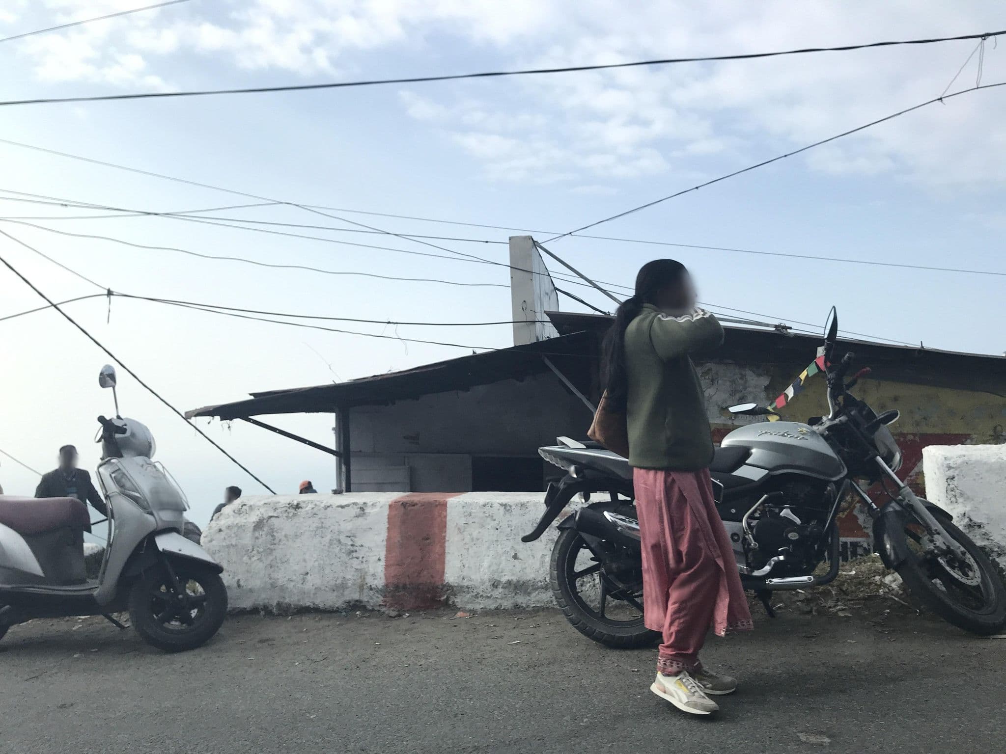 Street view near Ambika Palace Hotel, Mussoorie — © miguel_andrade (CC BY-SA · Mapillary)
