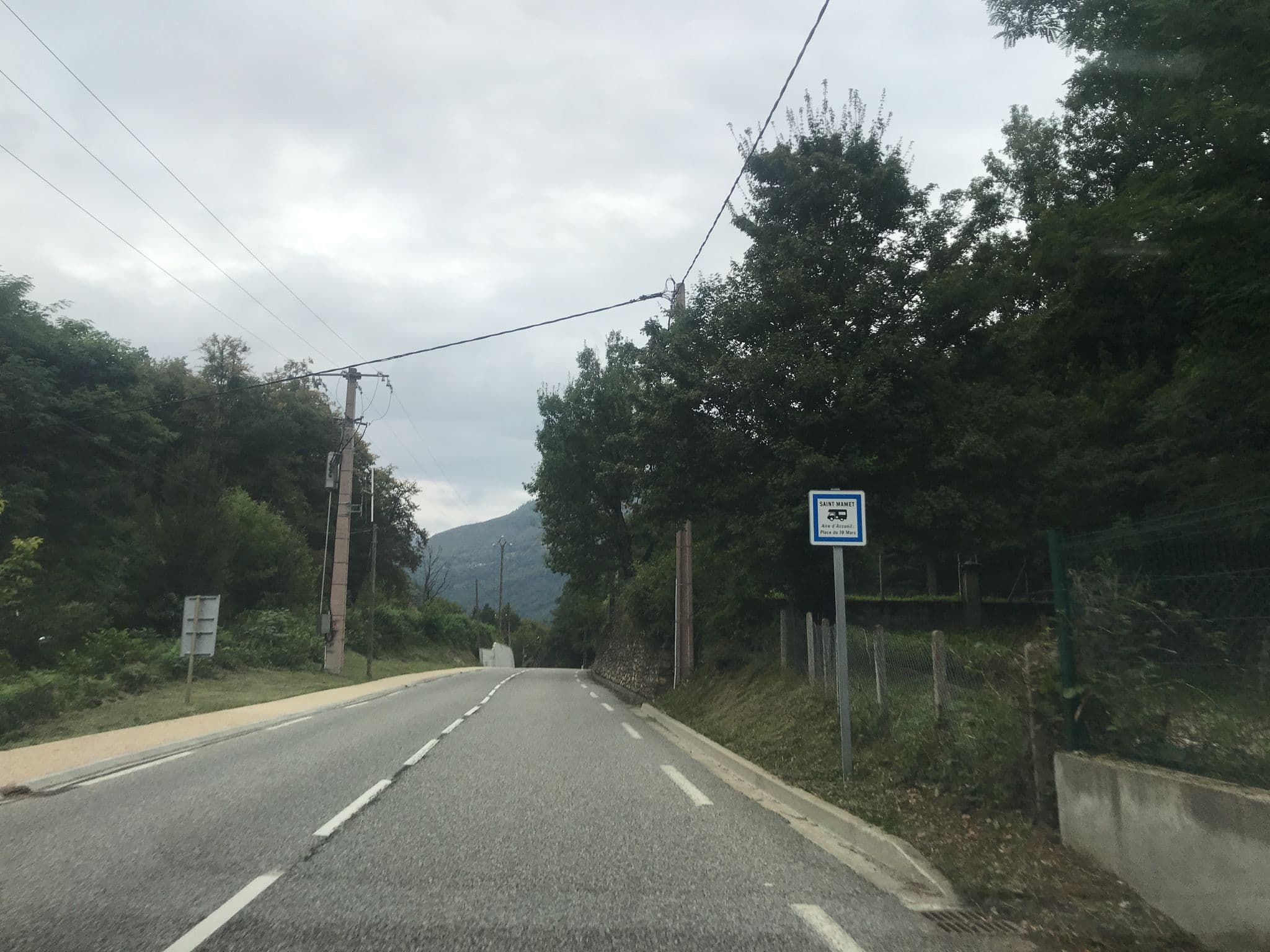 Street view near GCU Luchon Saint-Mamet, Bagnères-de-Luchon — © pgiraud (CC BY-SA · Mapillary)