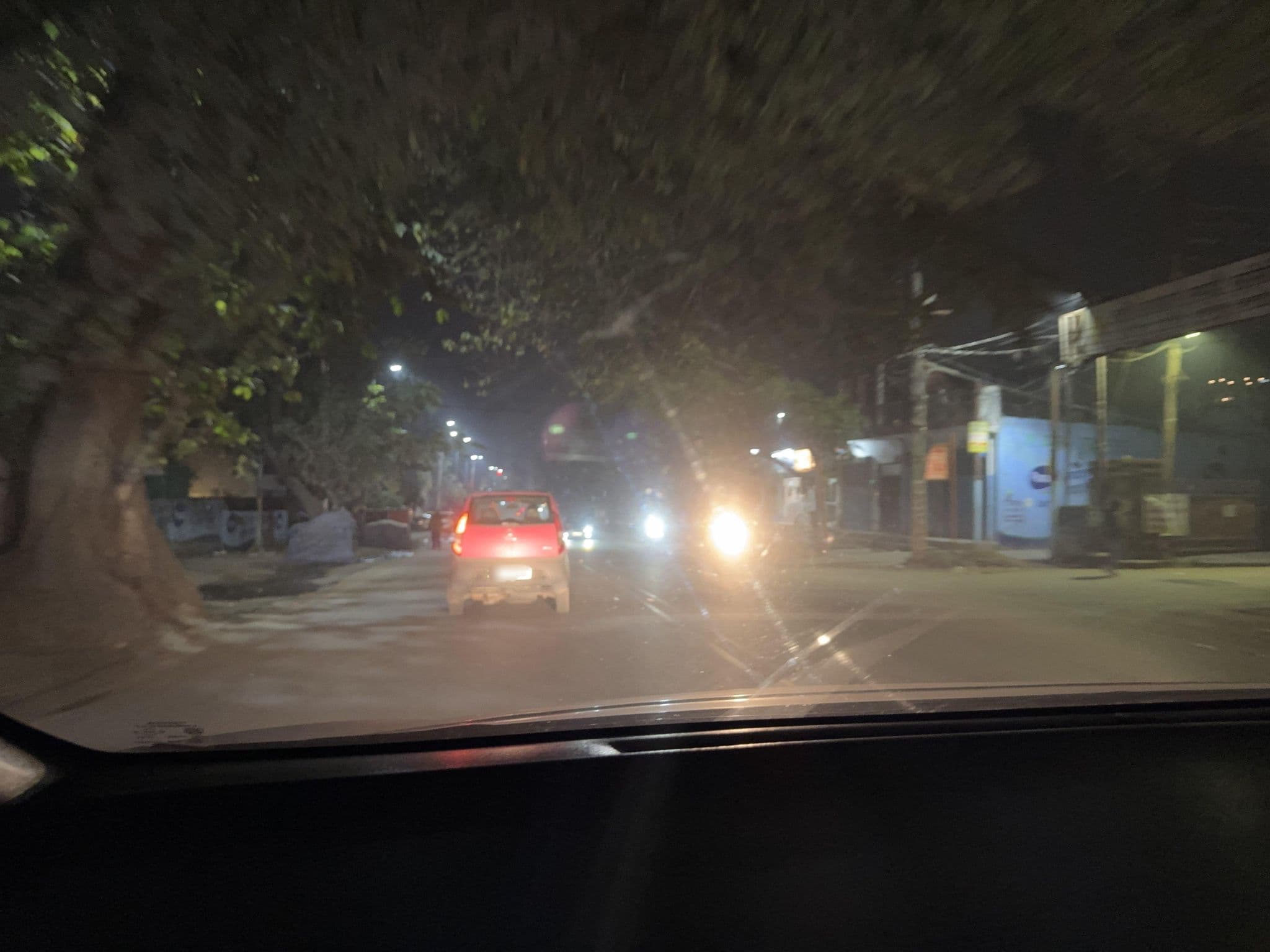 Street view near Hotal Shanti Residency, Rishīkesh — © shahashishg (CC BY-SA · Mapillary)