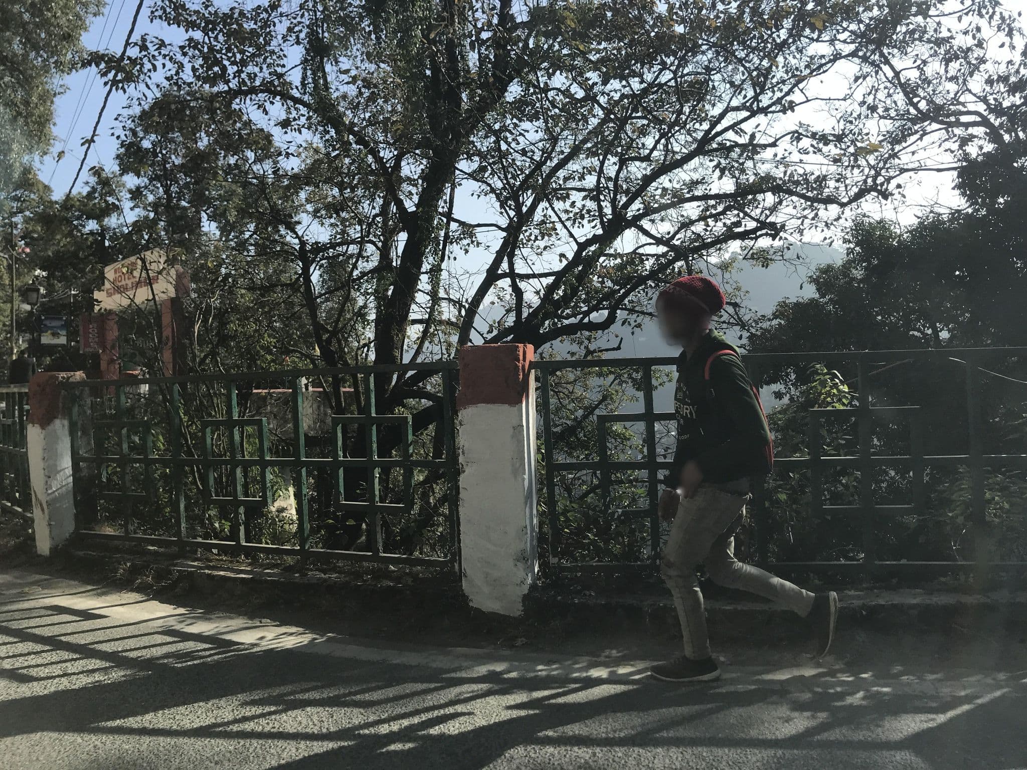 Street view near Hotel Madhuban Highlands, Mussoorie — © miguel_andrade (CC BY-SA · Mapillary)