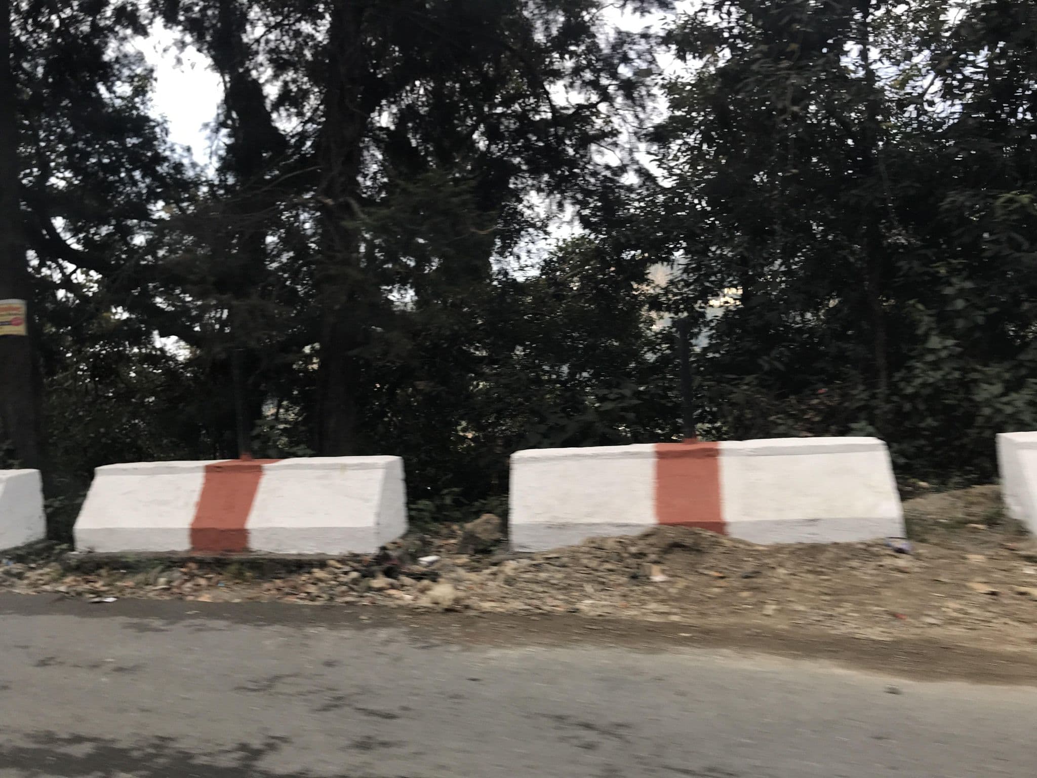Street view near Raghushree Hotel, Mussoorie — © miguel_andrade (CC BY-SA · Mapillary)