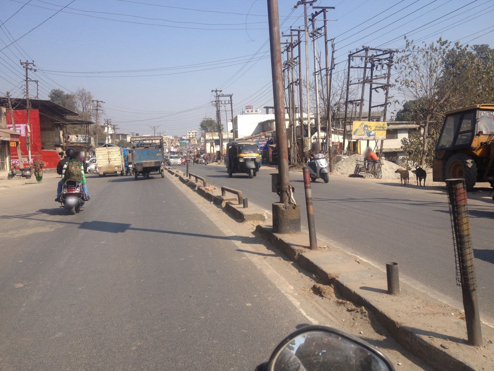 Street view near Hotel Elysee, Dehradun — © mapillary_service (CC BY-SA · Mapillary)
