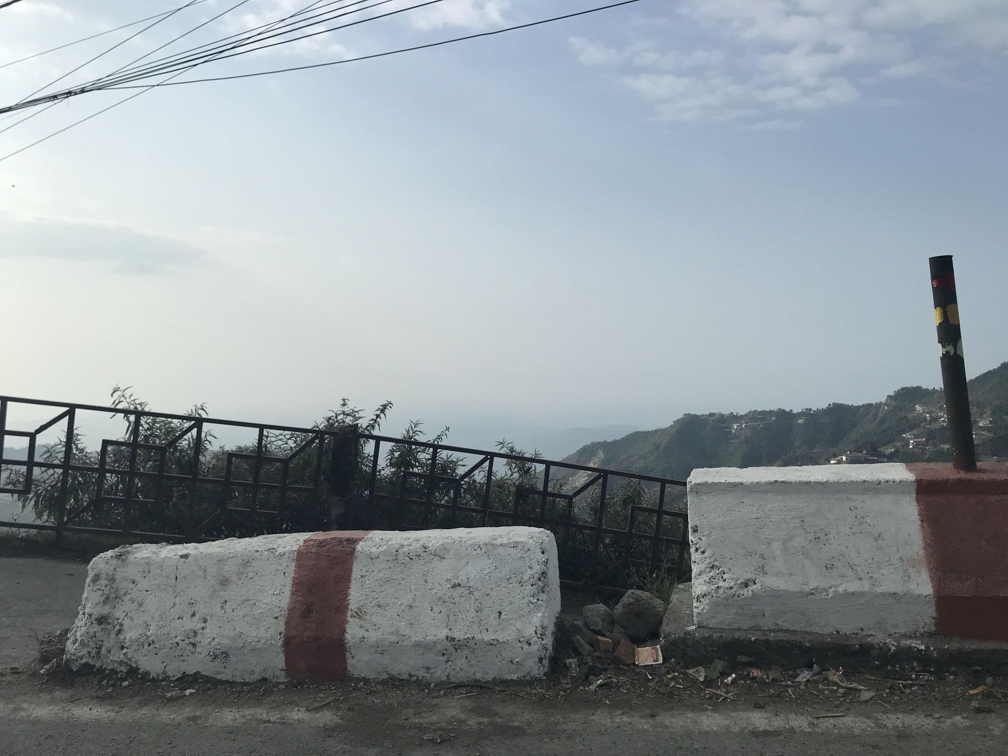 Street view near Mussoorie Hill House - Laxmi Palace, Mussoorie — © miguel_andrade (CC BY-SA · Mapillary)