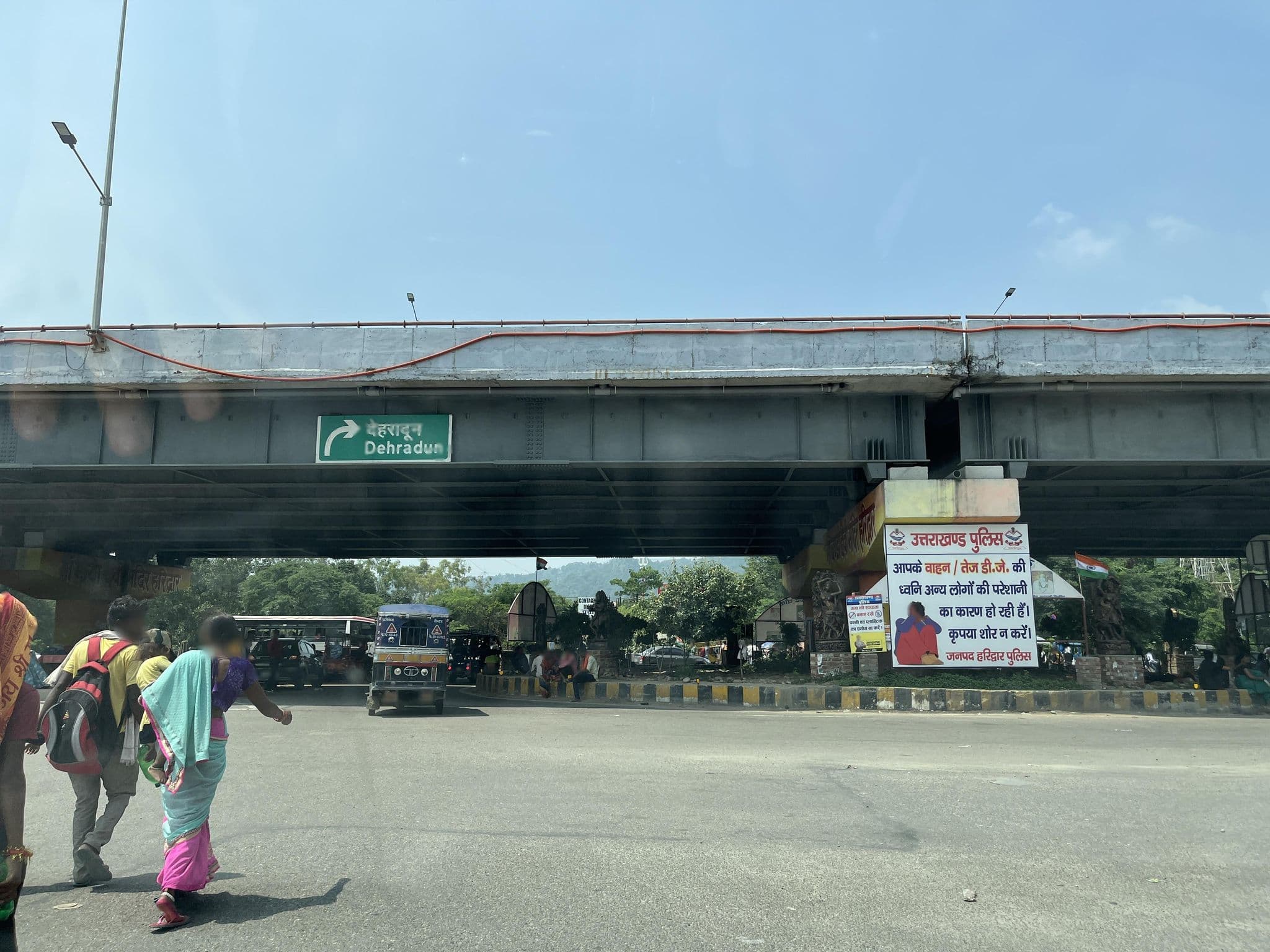 Street view near Lotus Guest House, Haridwar — © lakshyajeet (CC BY-SA · Mapillary)