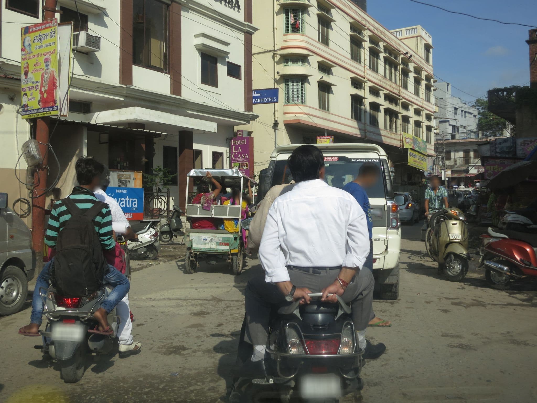 Street view near Hotel Rajat Residency, Haridwar — © lto (CC BY-SA · Mapillary)