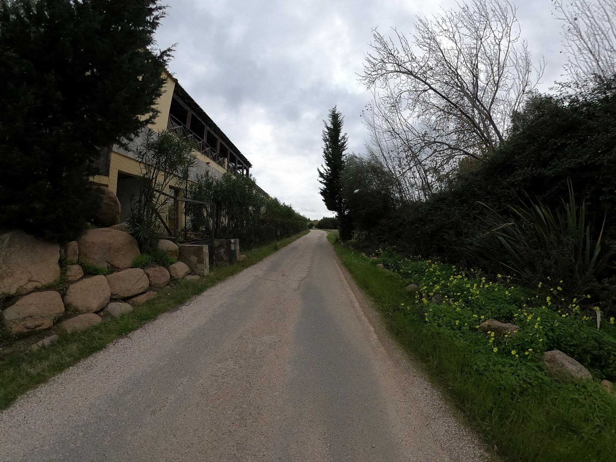 Street view near Hotel Parco Torre Chia Domus de Maria, Domus de Maria — © joostjakob (CC BY-SA · Mapillary)