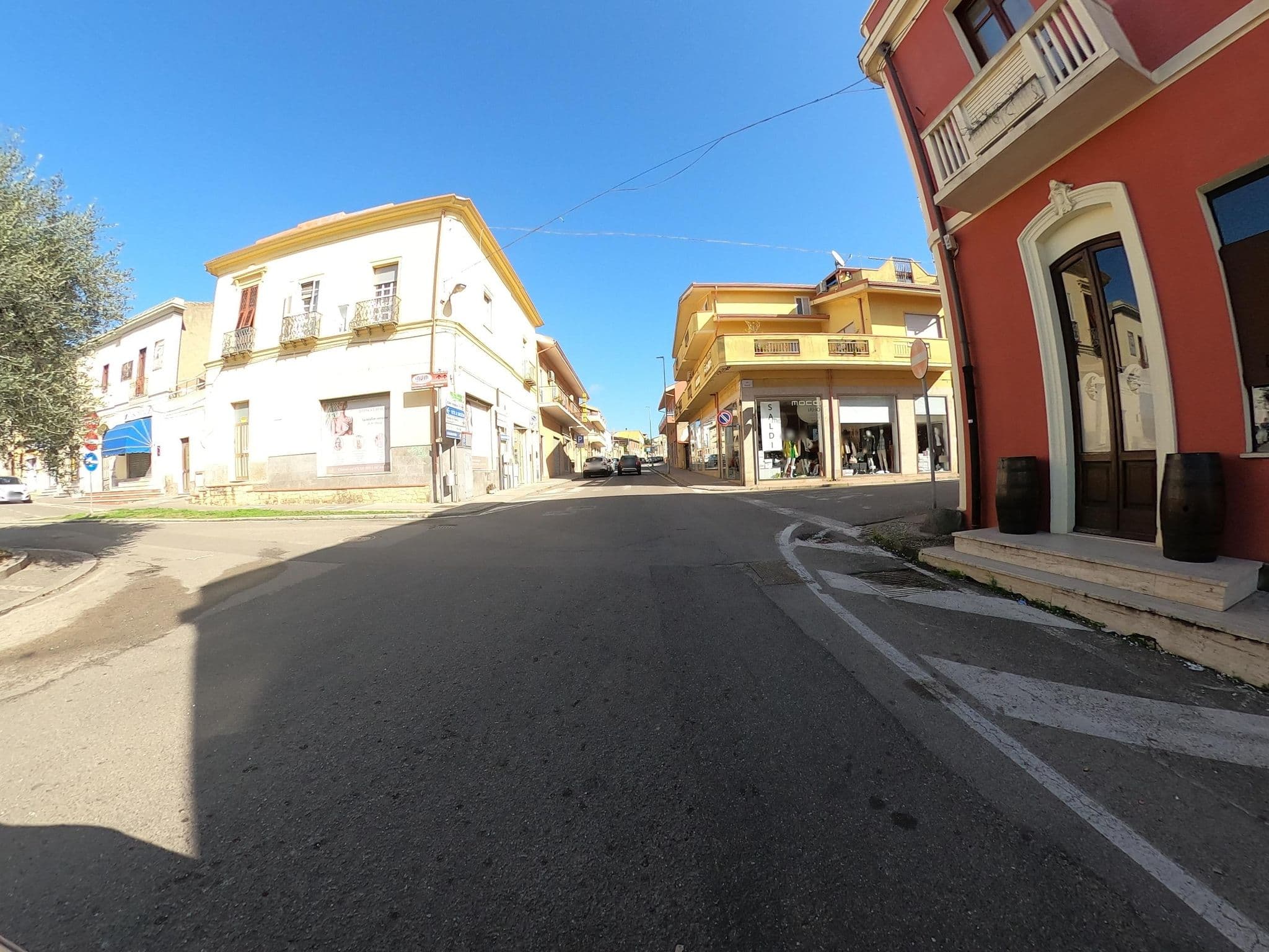 Street view near Rosy Hotel SRL, Sanluri — © joostjakob (CC BY-SA · Mapillary)