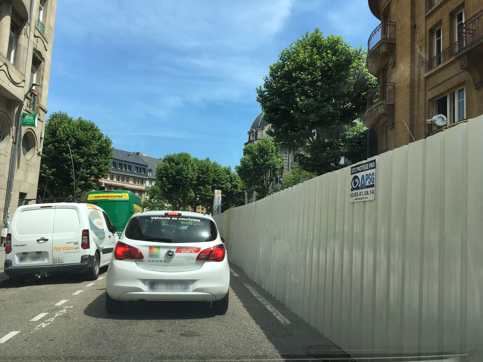 Street view near Ibis Styles, Metz — © mappy_sa (CC BY-SA · Mapillary)