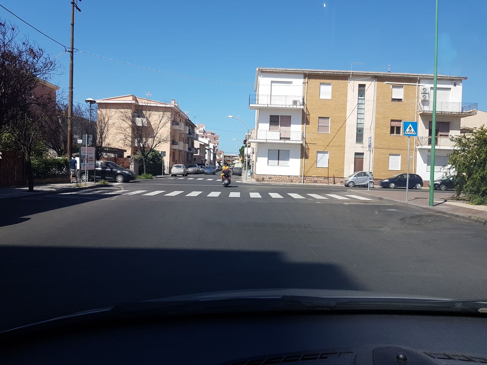 Street view near Villa Delle Rose, Oristano — © damjang (CC BY-SA · Mapillary)