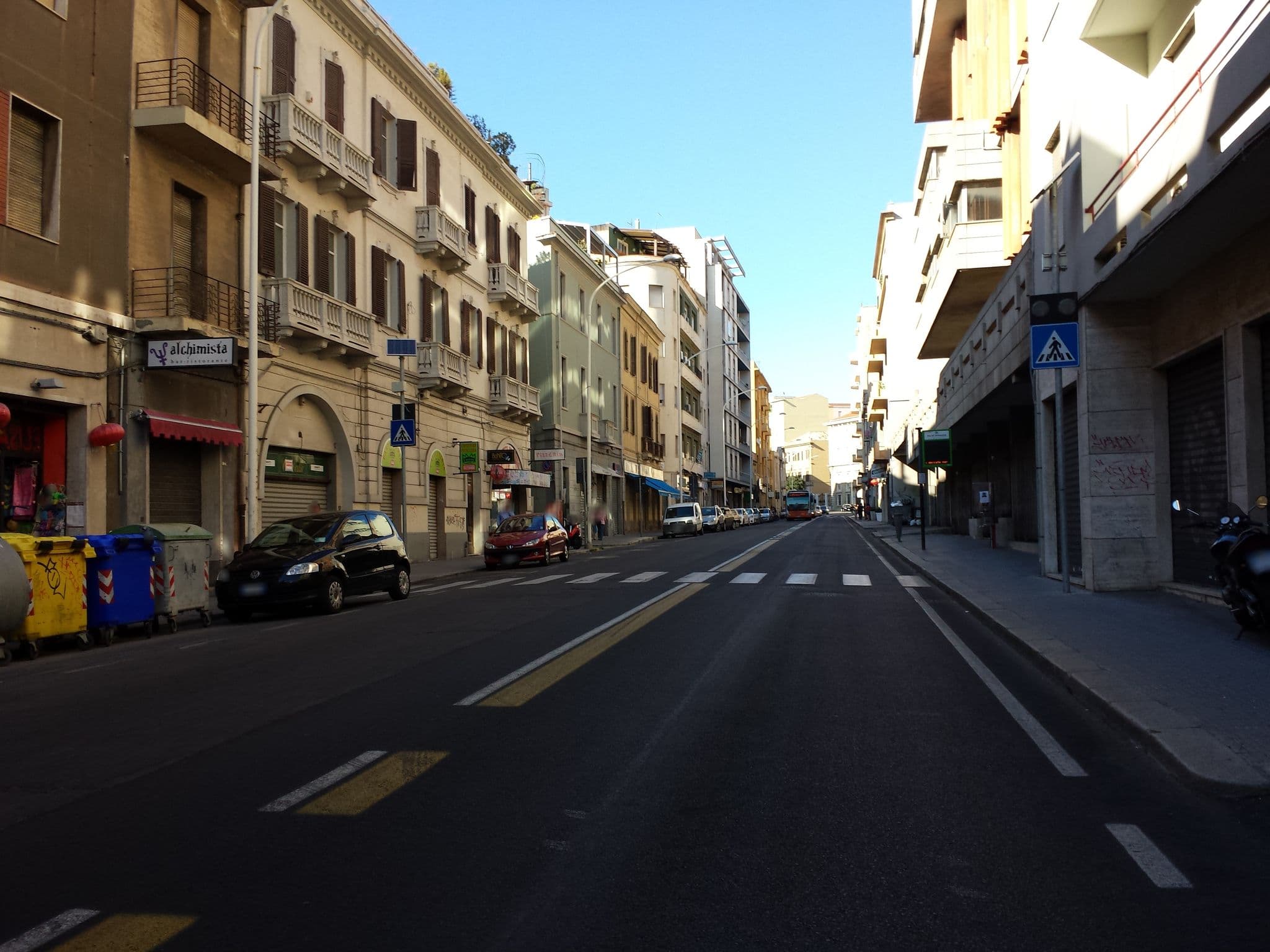 Street view near B&B Al Porto di Cagliari, Cagliari — © franmu (CC BY-SA · Mapillary)