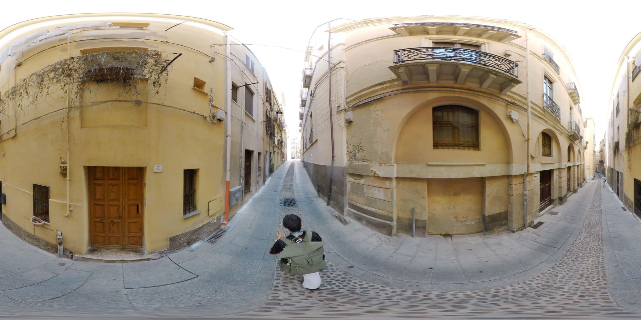 Street view near B&B Antico Palazzo Crisaripa, Cagliari — © mapconcierge (CC BY-SA · Mapillary)