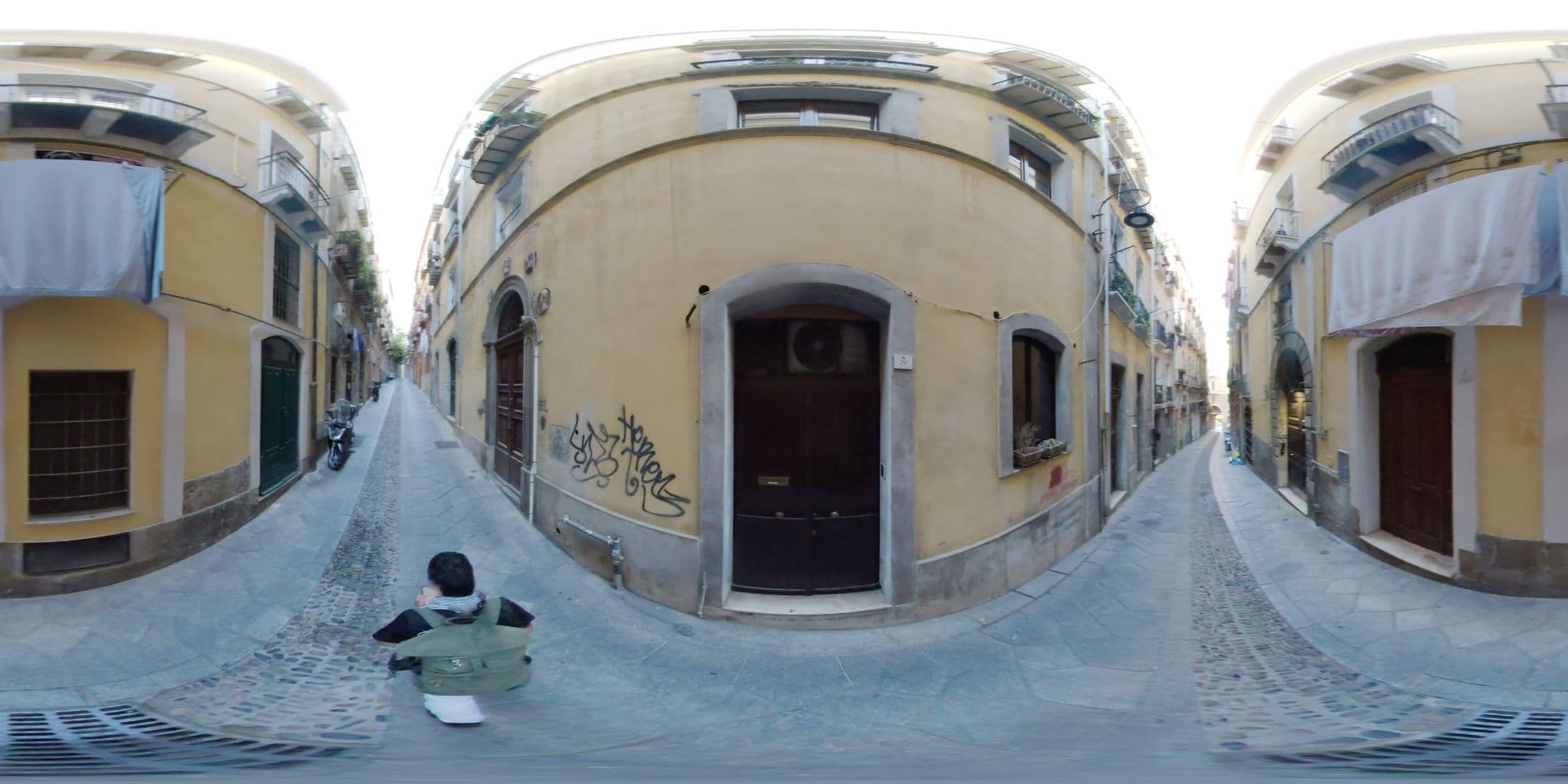Street view near Bianca Dimora, Cagliari — © mapconcierge (CC BY-SA · Mapillary)