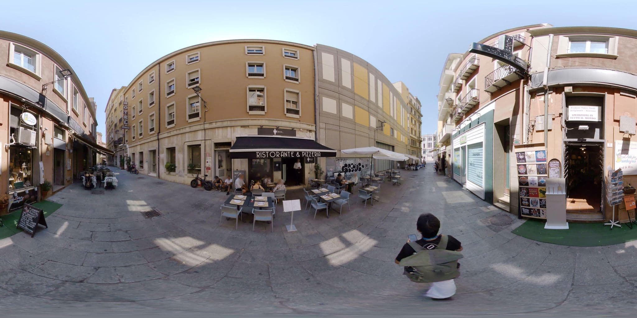 Street view near Hotel Due Colonne Cagliari, Cagliari — © mapconcierge (CC BY-SA · Mapillary)