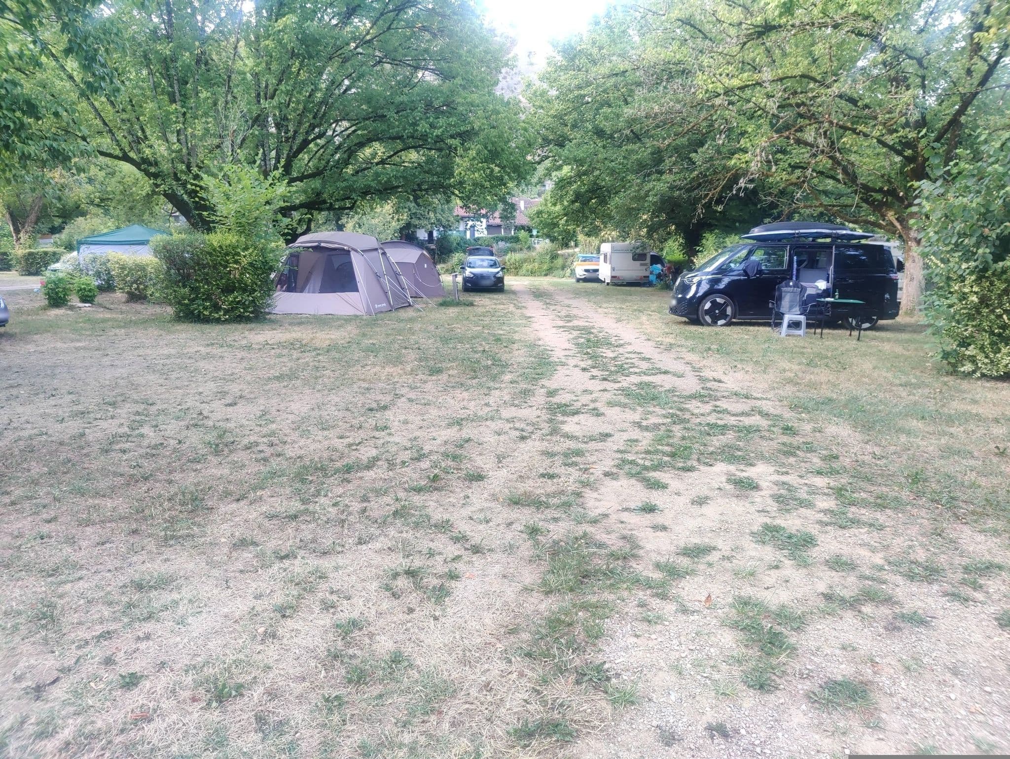 Street view near Camping des Falaises, Martel — © zox (CC BY-SA · Mapillary)