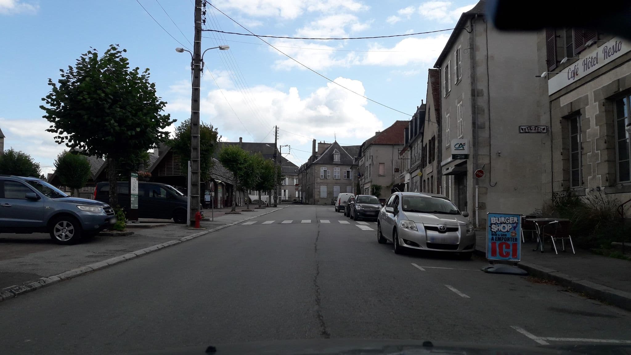 Street view near L'Alzire, Ajain — © eric_s (CC BY-SA · Mapillary)