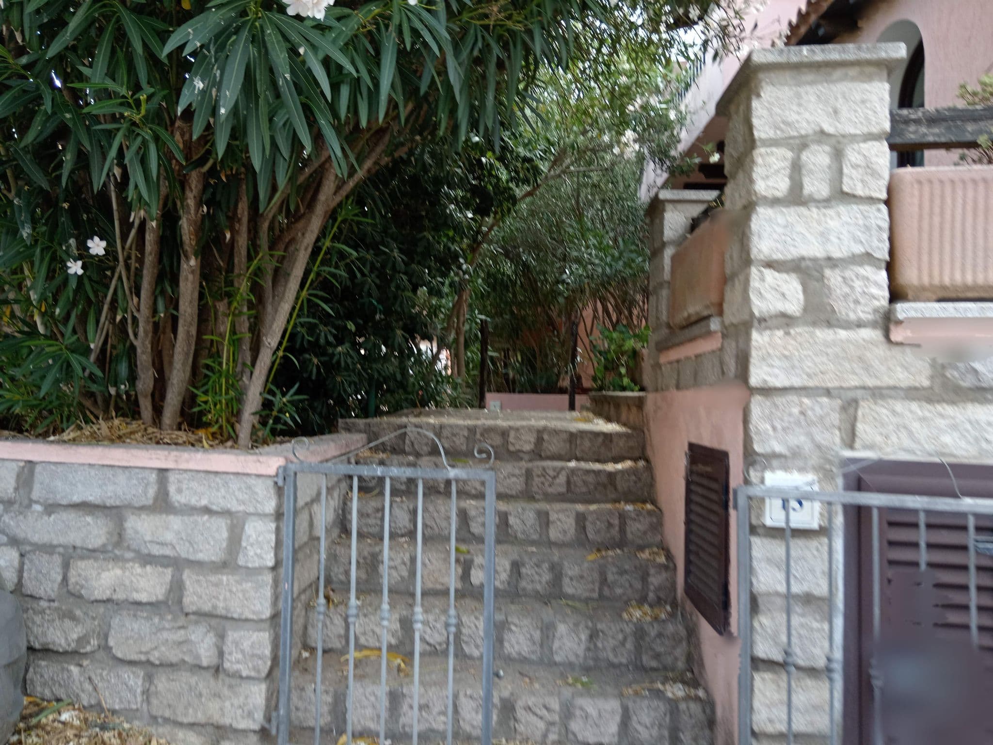Street view near La Musica del Mare, Trinità d'Agultu — © sliznik (CC BY-SA · Mapillary)