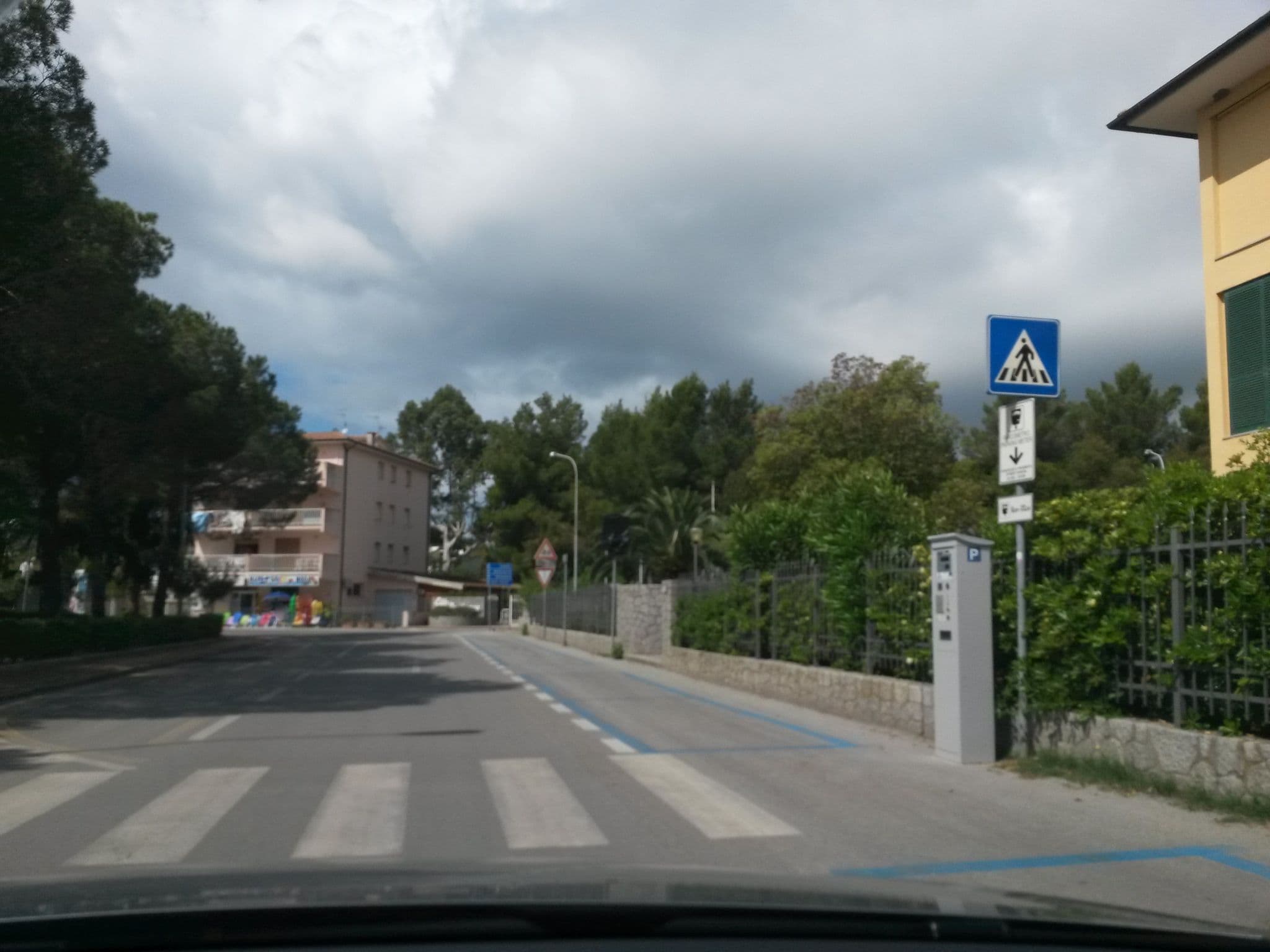 Street view near Villa Mirella, Campo nell'Elba — © rausk (CC BY-SA · Mapillary)