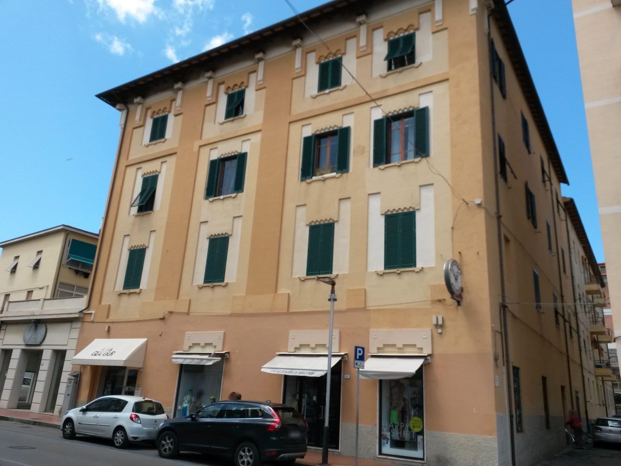 Street view near Al 28 B&B, Portoferraio — © rausk (CC BY-SA · Mapillary)