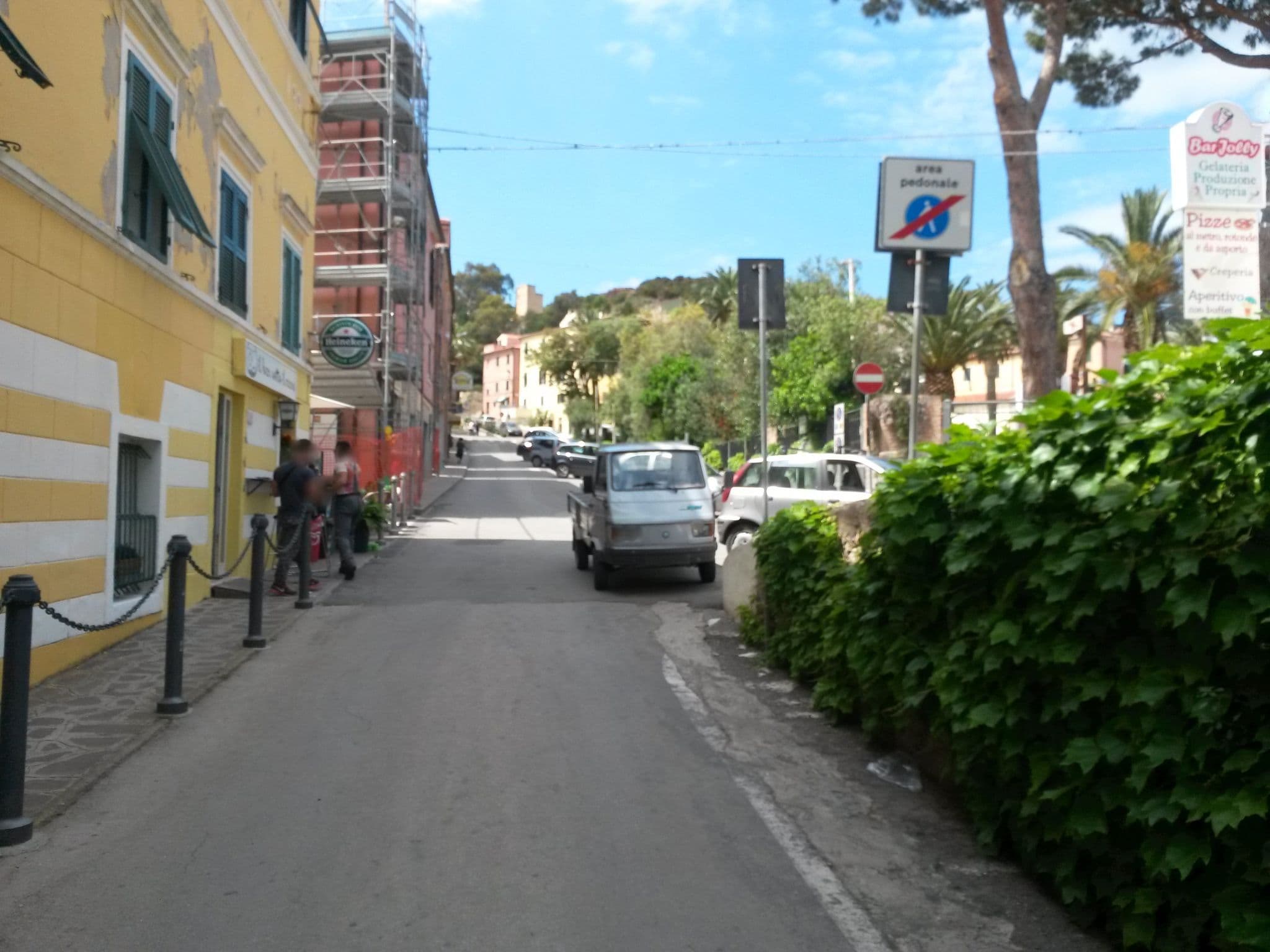 Street view near Hotel Rio Sul Mare, Rio Marina — © rausk (CC BY-SA · Mapillary)