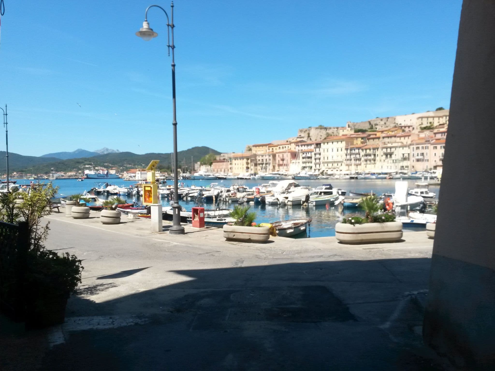 Street view near Porto Sole rooms B&B, Portoferraio — © rausk (CC BY-SA · Mapillary)