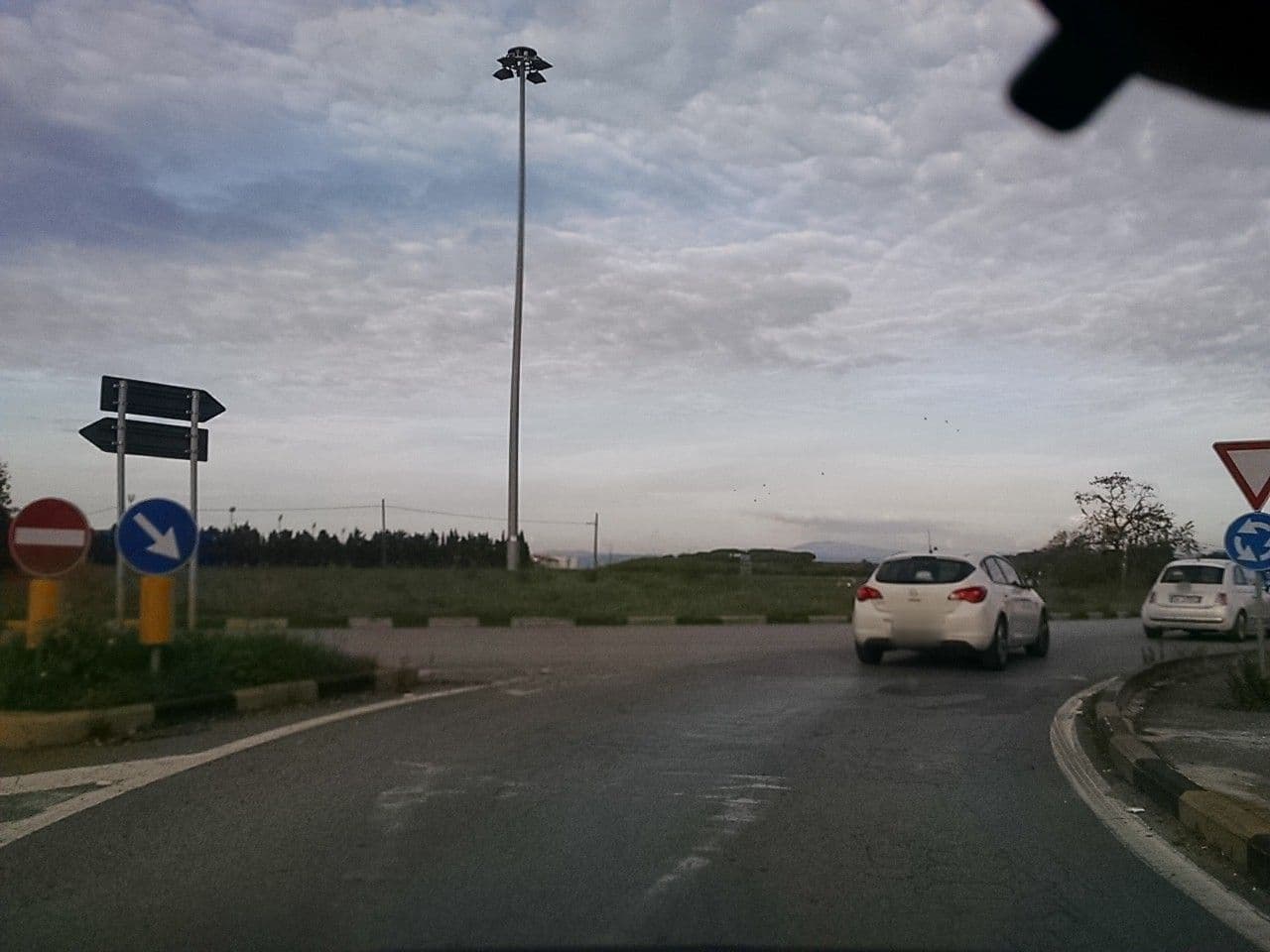 Street view near Agriturismo Casaguidoni, Follonica — © frastill (CC BY-SA · Mapillary)
