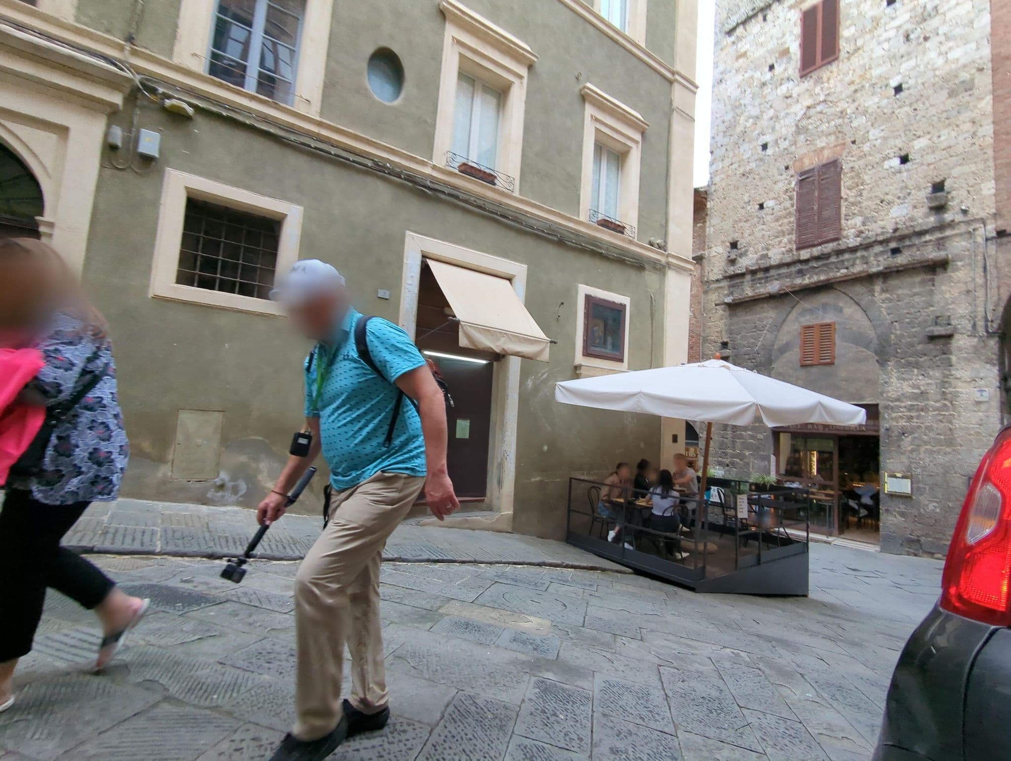 Street view near Le Campane, Siena — © ente (CC BY-SA · Mapillary)
