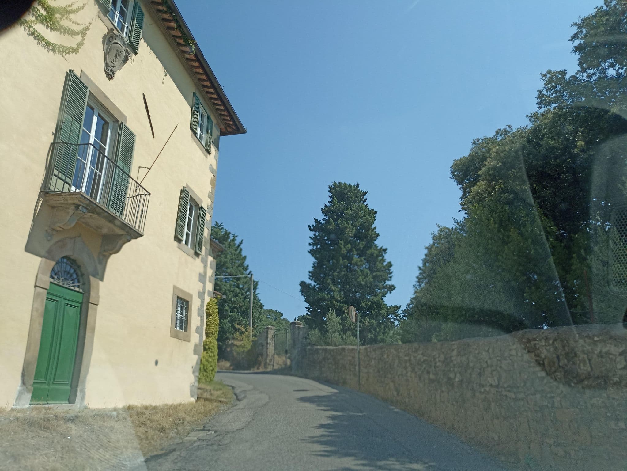 Street view near Villa Laura, Cortona — © massic80 (CC BY-SA · Mapillary)