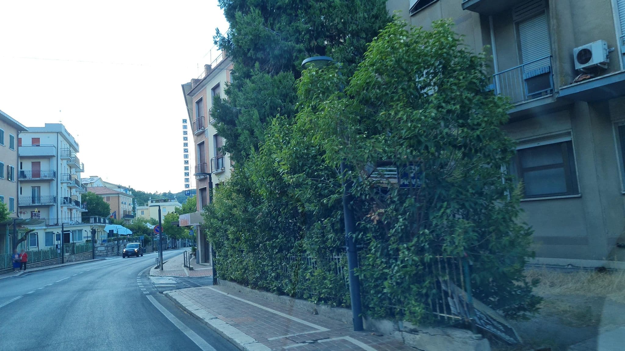 Street view near Hotel Del Buono Centro Benessere, Chianciano Terme — © laniuscollurio (CC BY-SA · Mapillary)