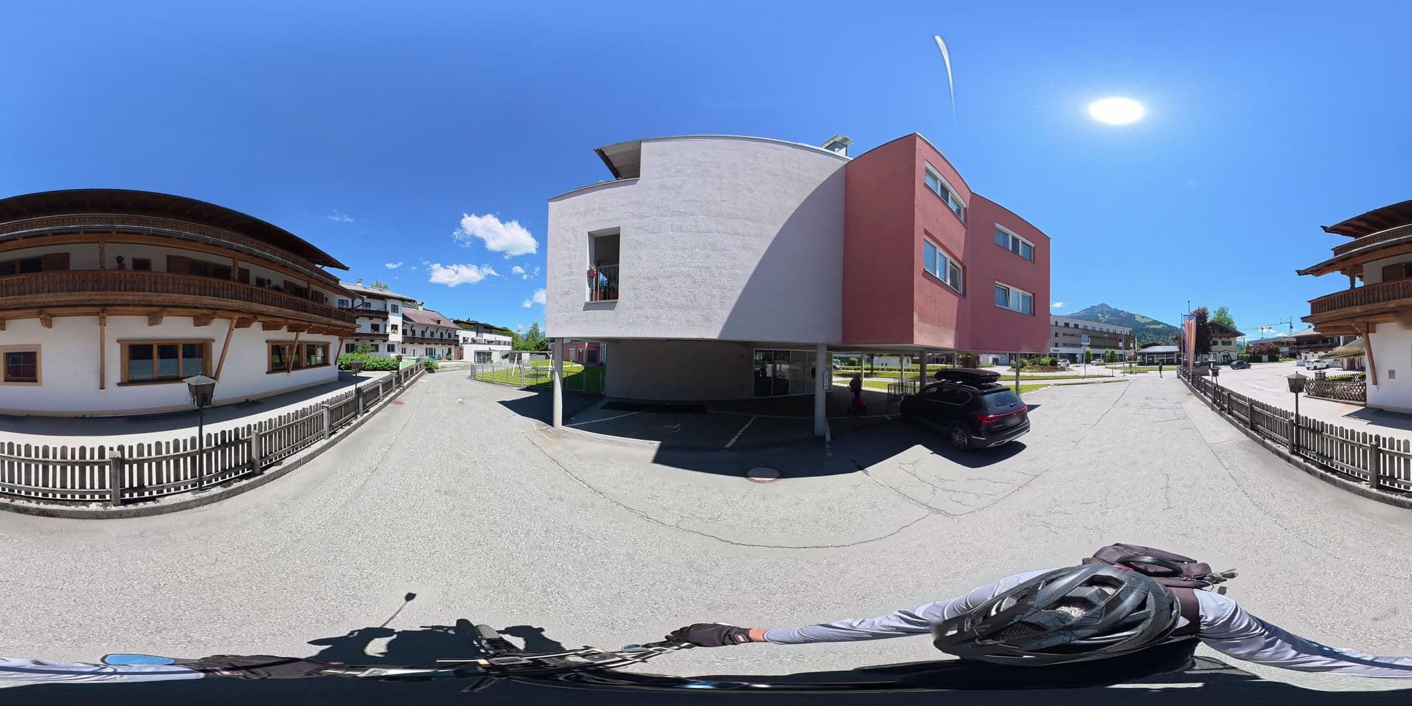 Street view near St. Johanner Hof, Sankt Johann in Tirol — © osmplus_org (CC BY-SA · Mapillary)