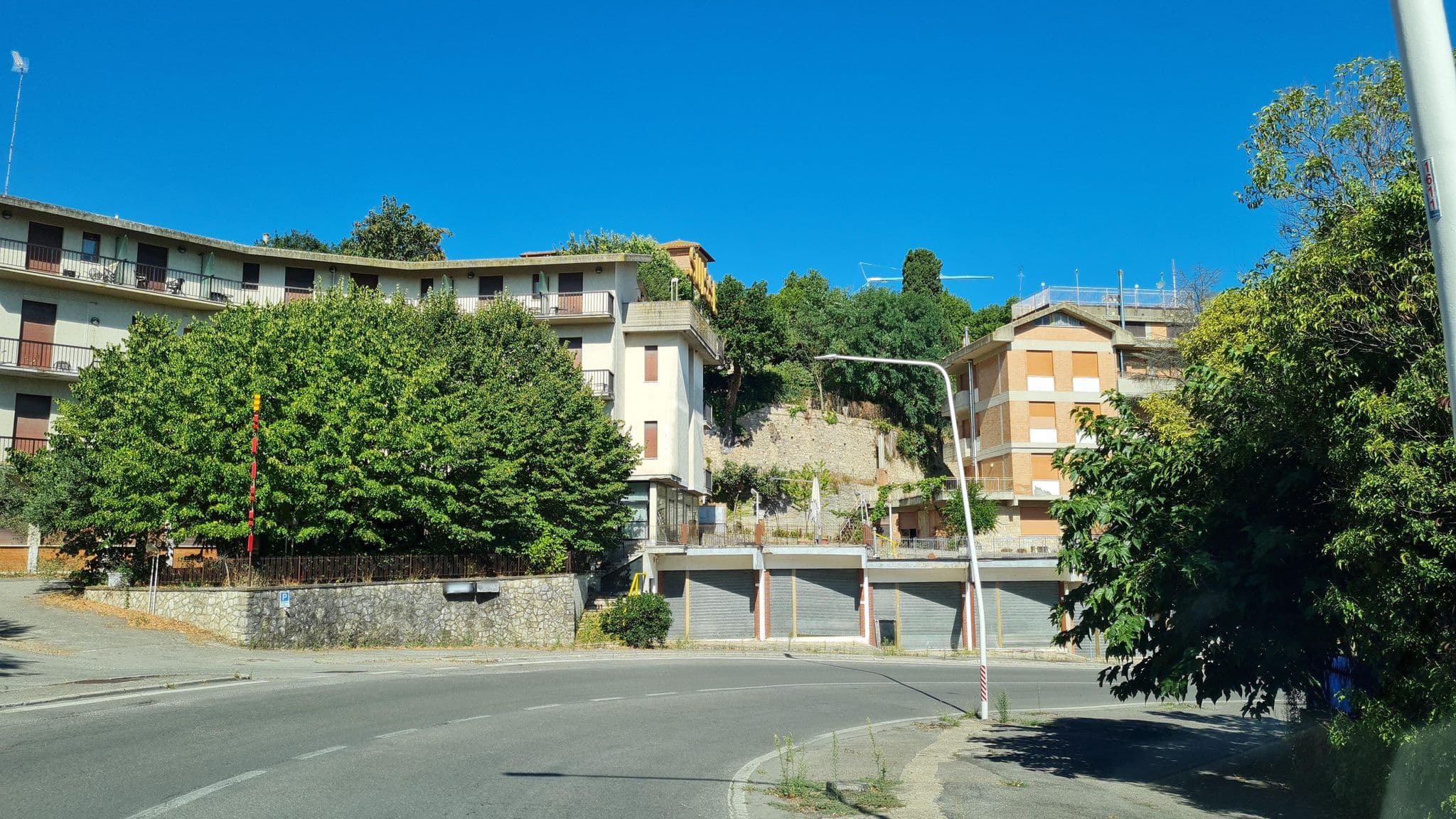 Street view near Pensione Smeraldo, Chianciano Terme — © laniuscollurio (CC BY-SA · Mapillary)