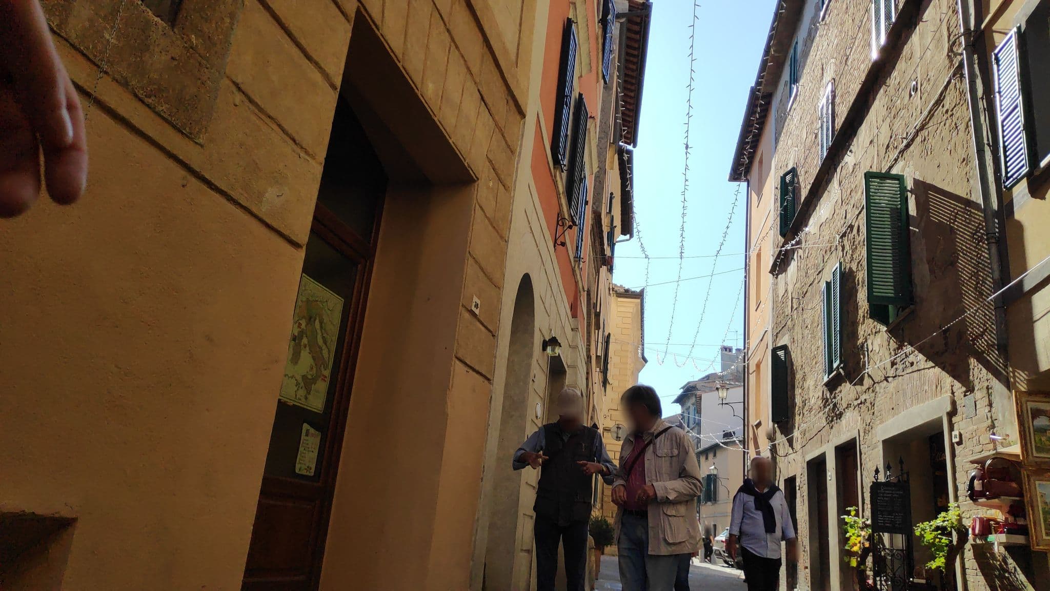 Street view near Palazzo Tombesi Trecci, Montepulciano — © dkocich (CC BY-SA · Mapillary)