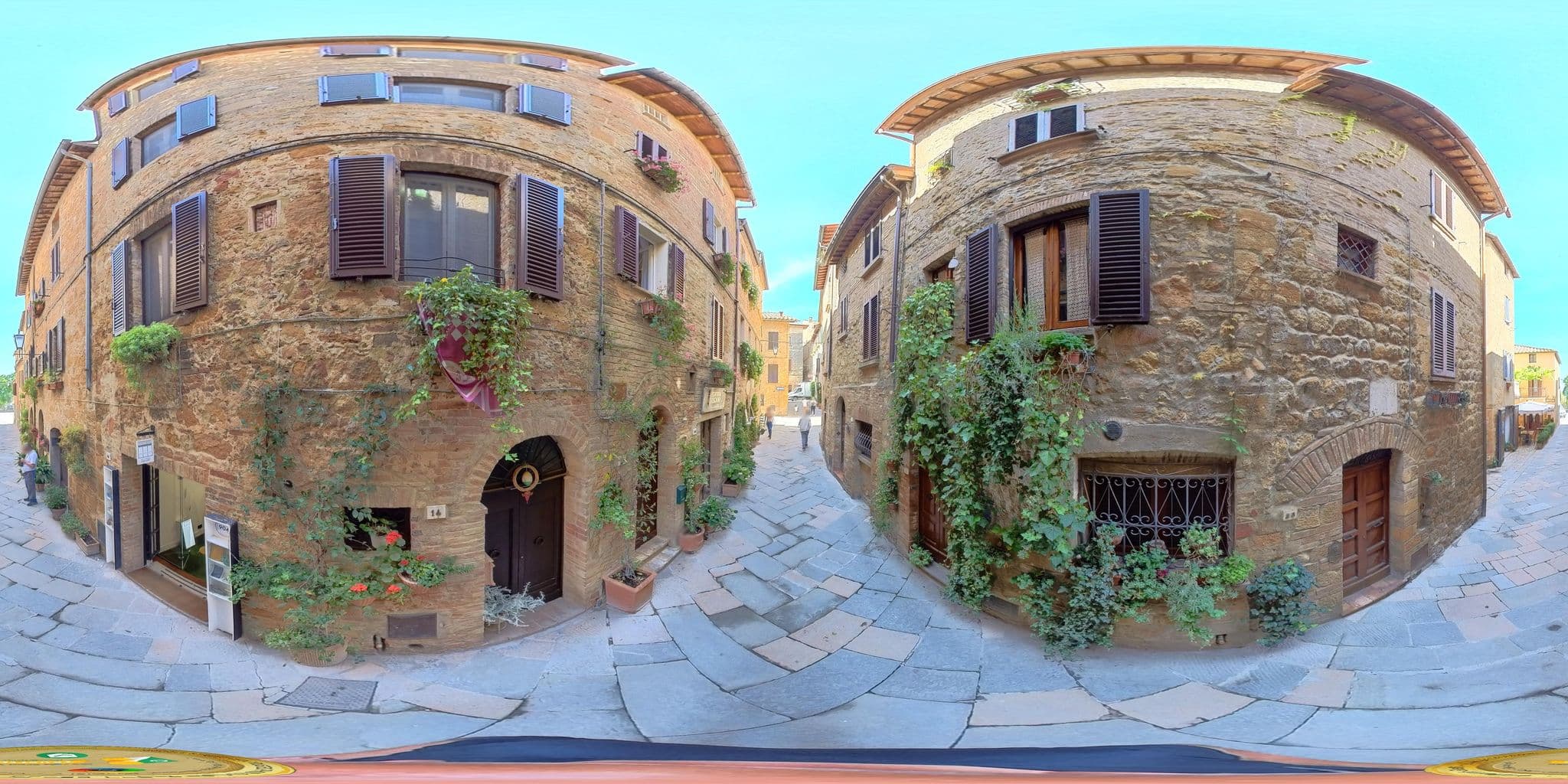 Street view near La Chiocarella, Pienza — © Ghelfi360 (CC BY-SA · Mapillary)