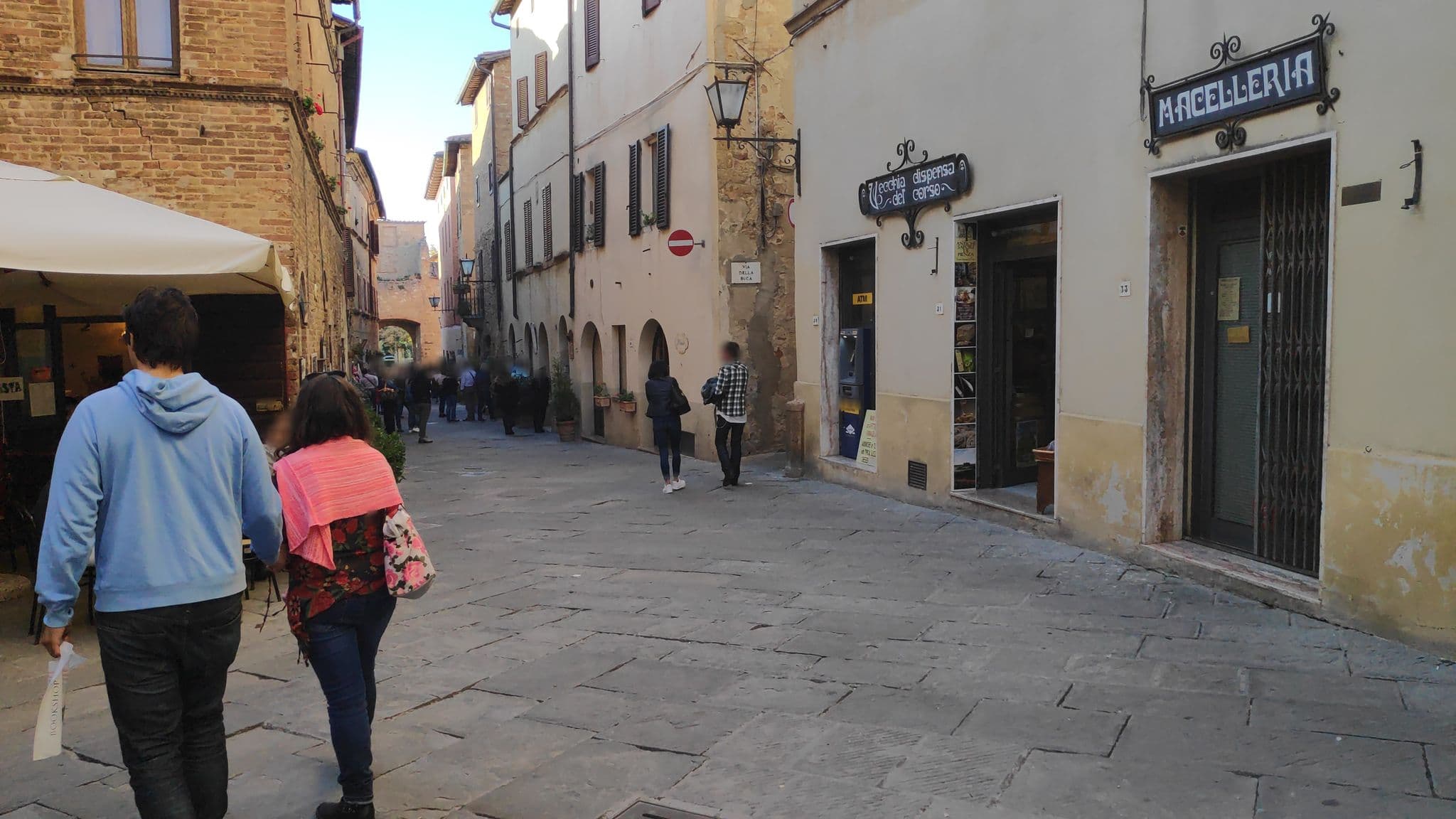 Street view near La Corte Antica, Pienza — © dkocich (CC BY-SA · Mapillary)