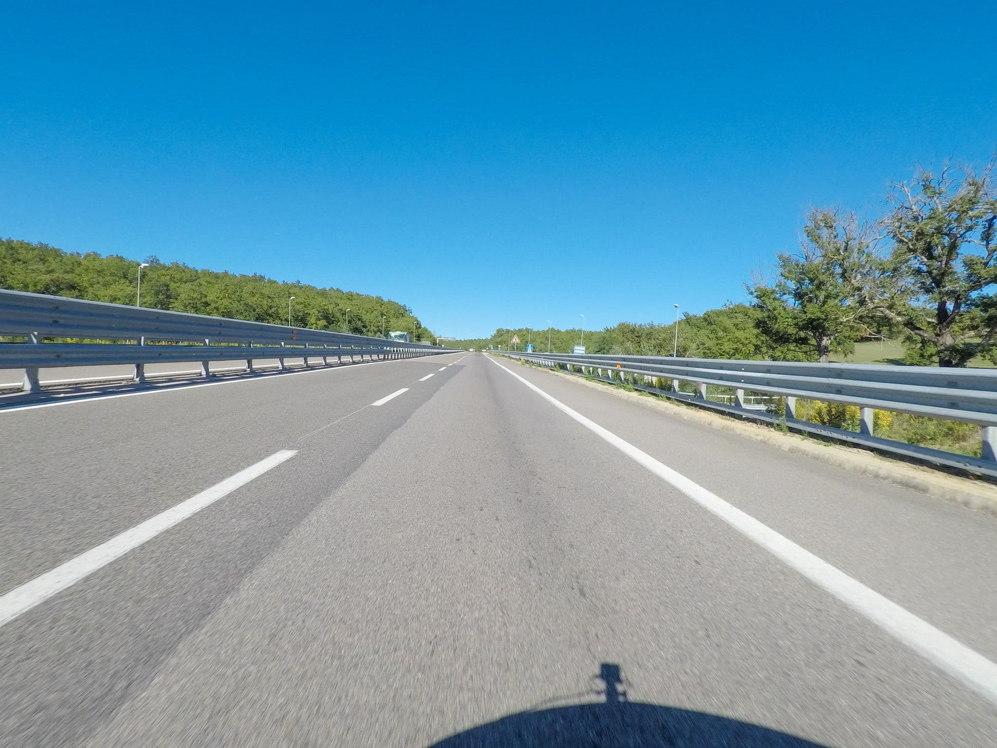 Street view near Tenuta Pianirossi, Roccastrada — © esario (CC BY-SA · Mapillary)