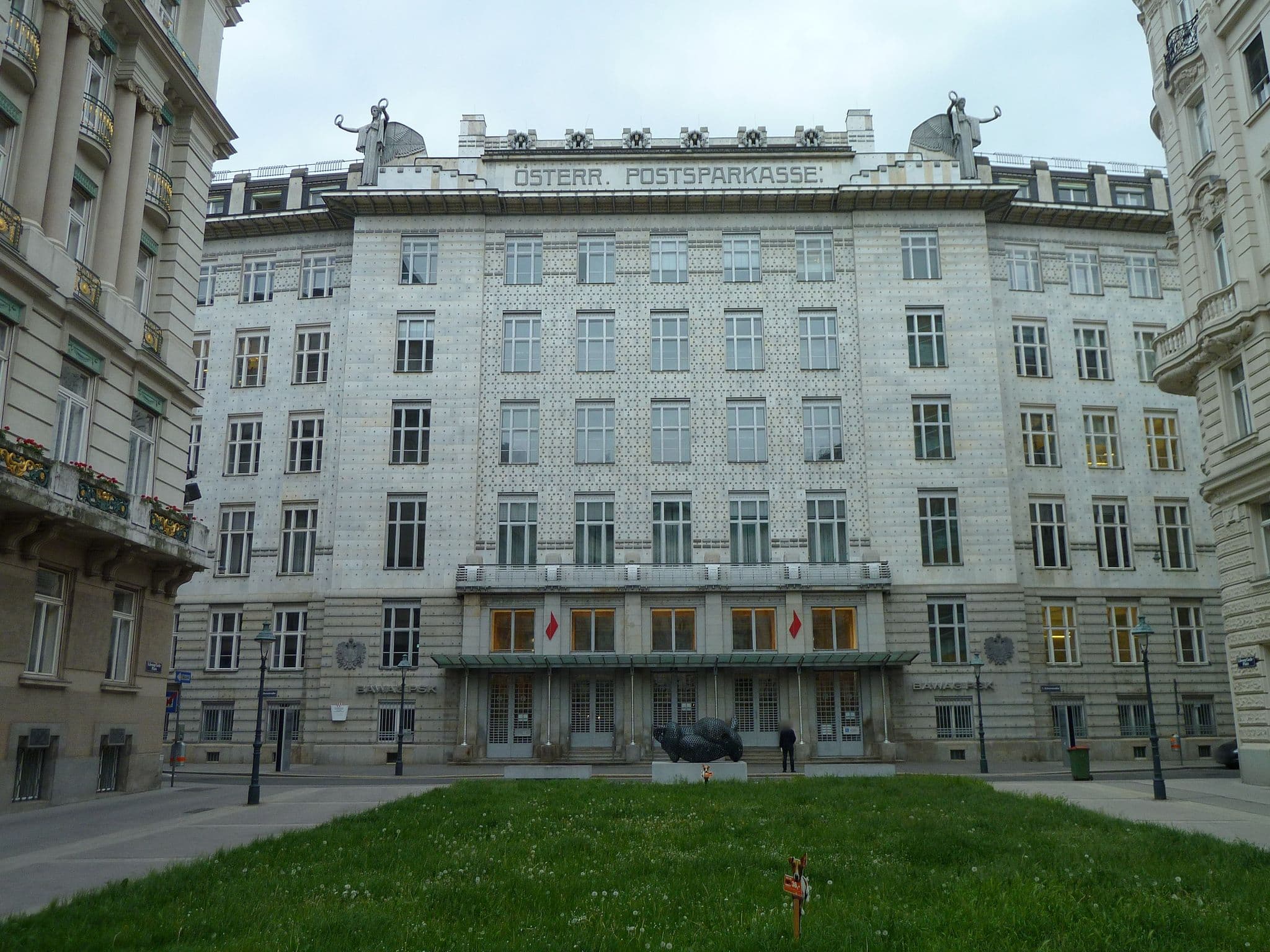 Street view near Pension Riedl, Vienna — © perron (CC BY-SA · Mapillary)