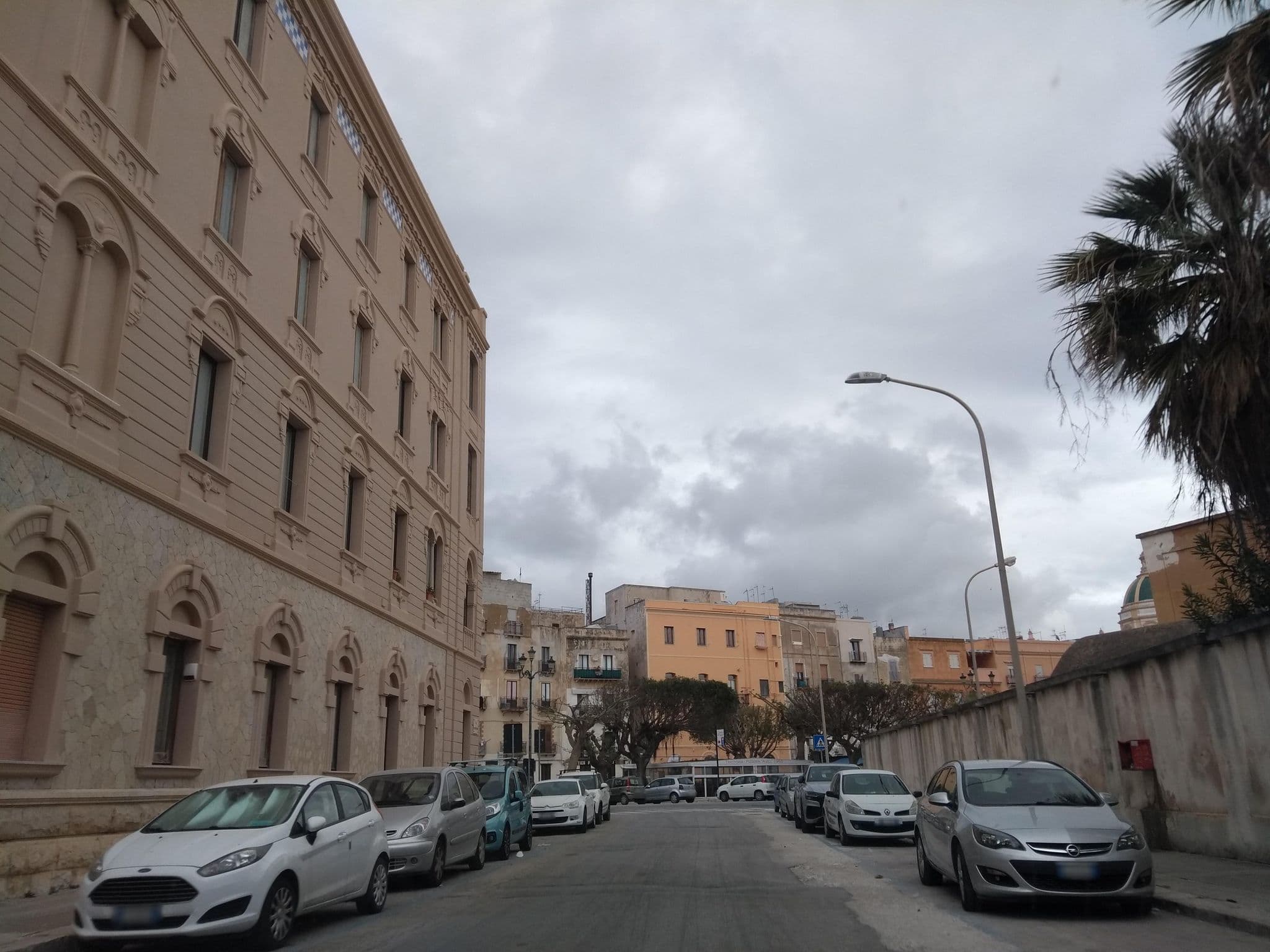 Street view near Il Bastione Duca D'Aosta, Trapani — © thetornado76 (CC BY-SA · Mapillary)