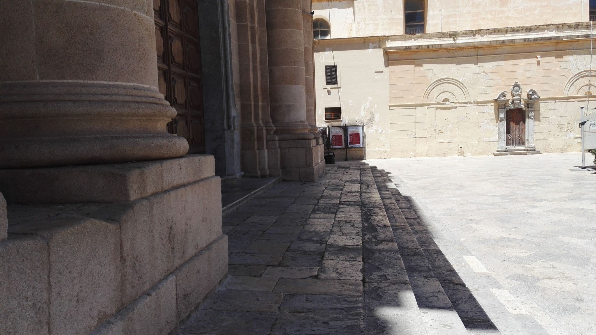 Street view near B&B Il Profumo Del Sale, Marsala — © marcuscalabresus (CC BY-SA · Mapillary)