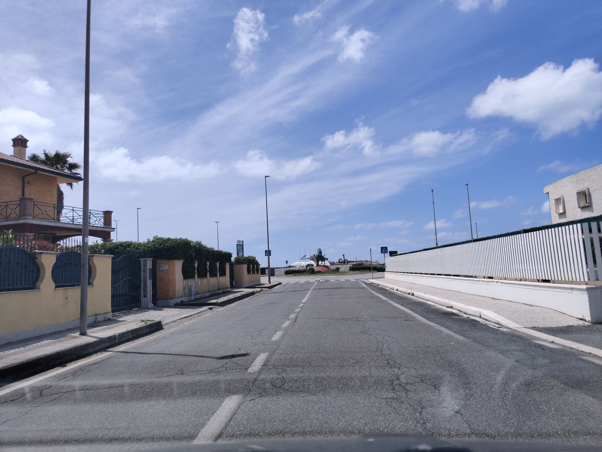 Street view near CDC's ROOM @La Conchiglia, Fregene — © panbauletto (CC BY-SA · Mapillary)