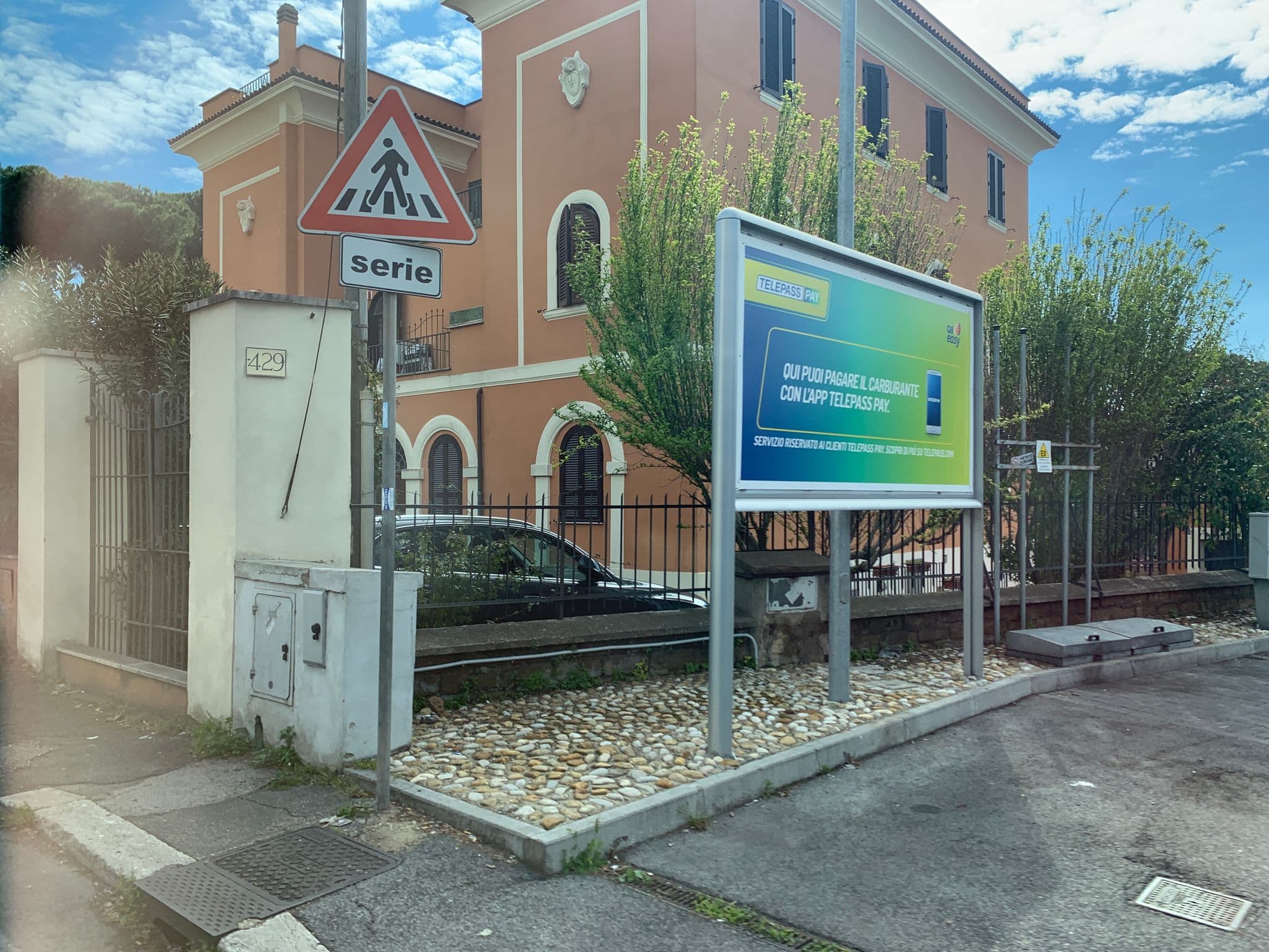 Street view near Residence Aurelia Antica, Borgo — © tordans (CC BY-SA · Mapillary)