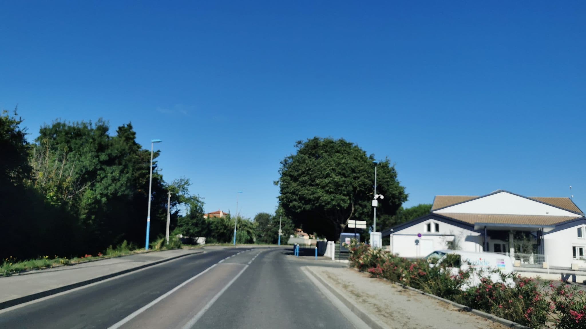 Street view near Aire camping-cars Coursan, Coursan — © percherie (CC BY-SA · Mapillary)