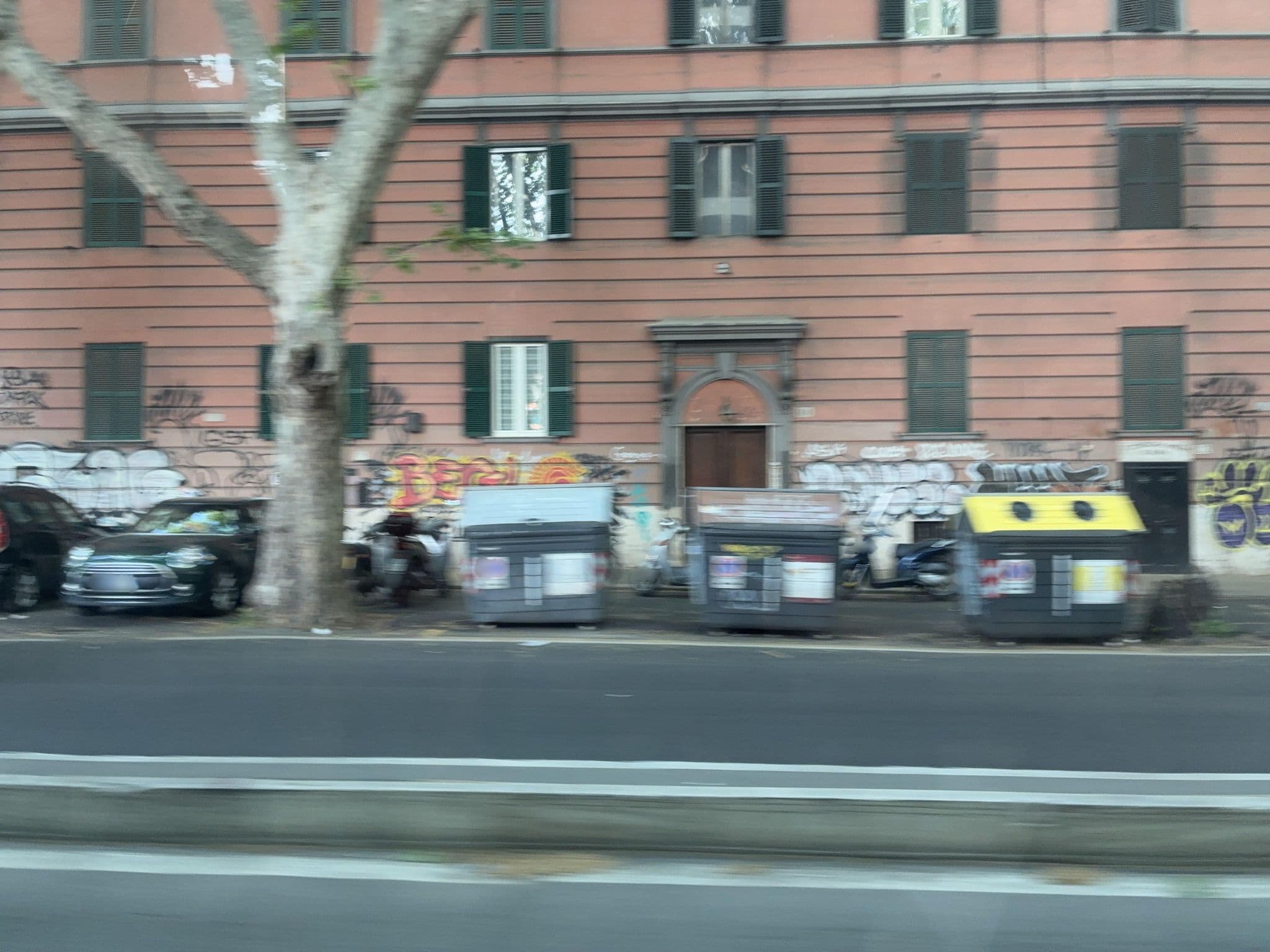 Street view near G&G Trastevere, Trastevere — © panbauletto (CC BY-SA · Mapillary)
